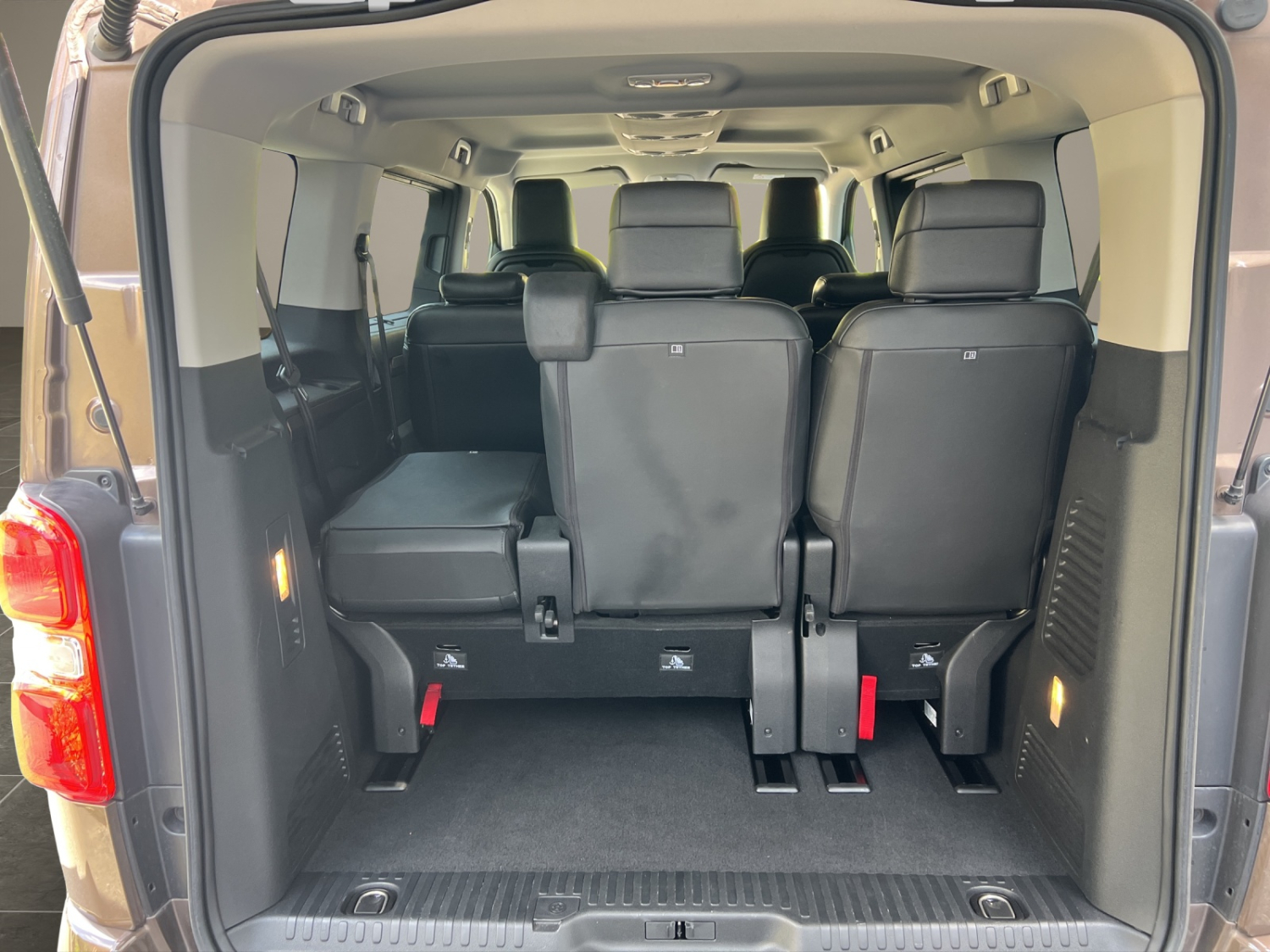 TOYOTA PROACE Verso L1 2.0 D Trend-image-15