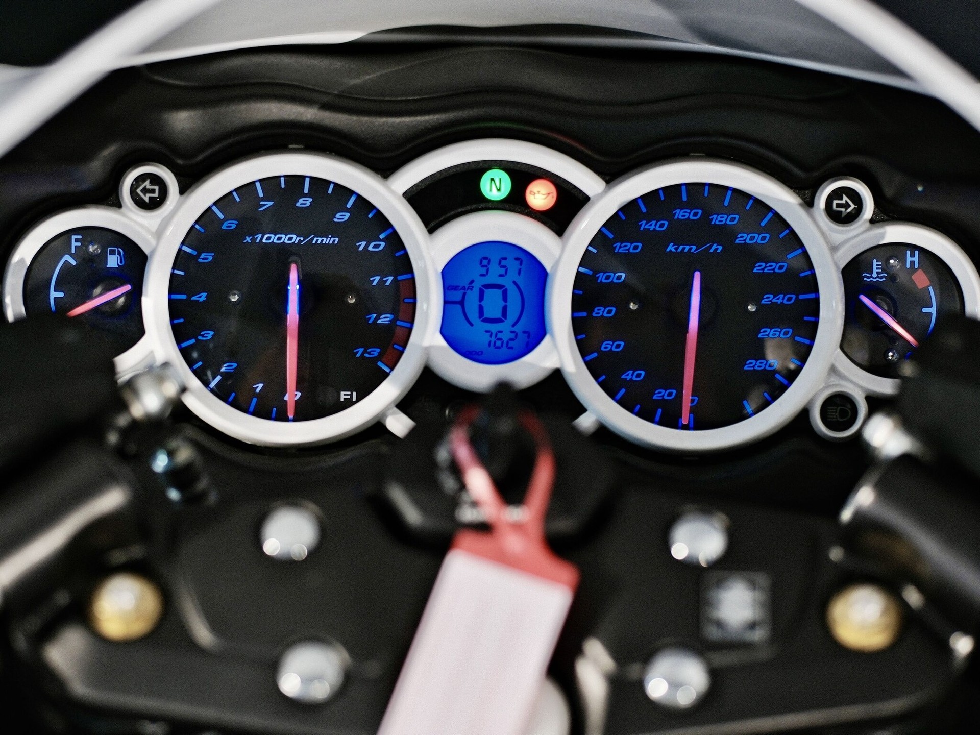 SUZUKI RZ Hayabusa K8 Streetfighter-image-15