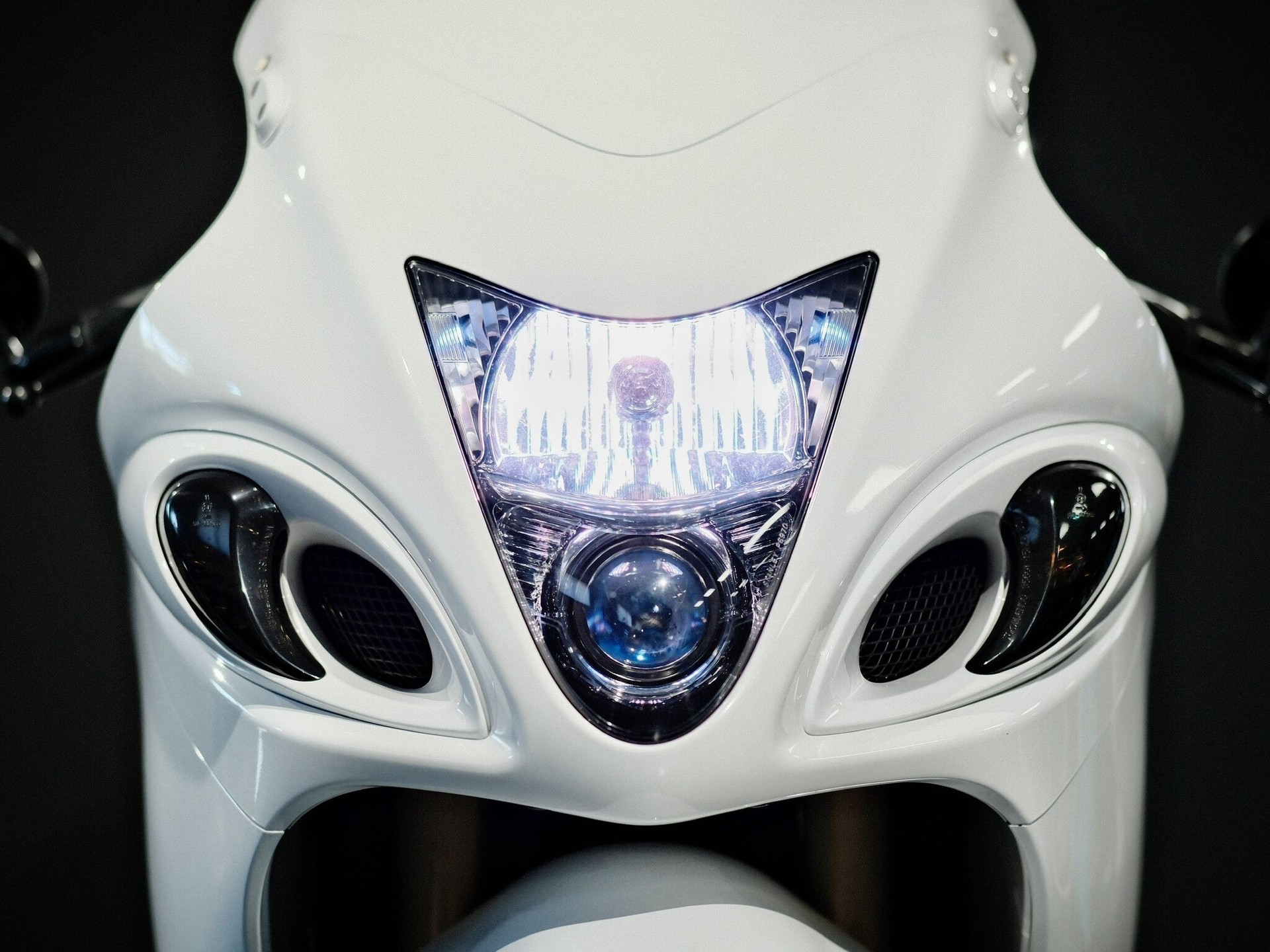 SUZUKI RZ Hayabusa K8 Streetfighter-image-10
