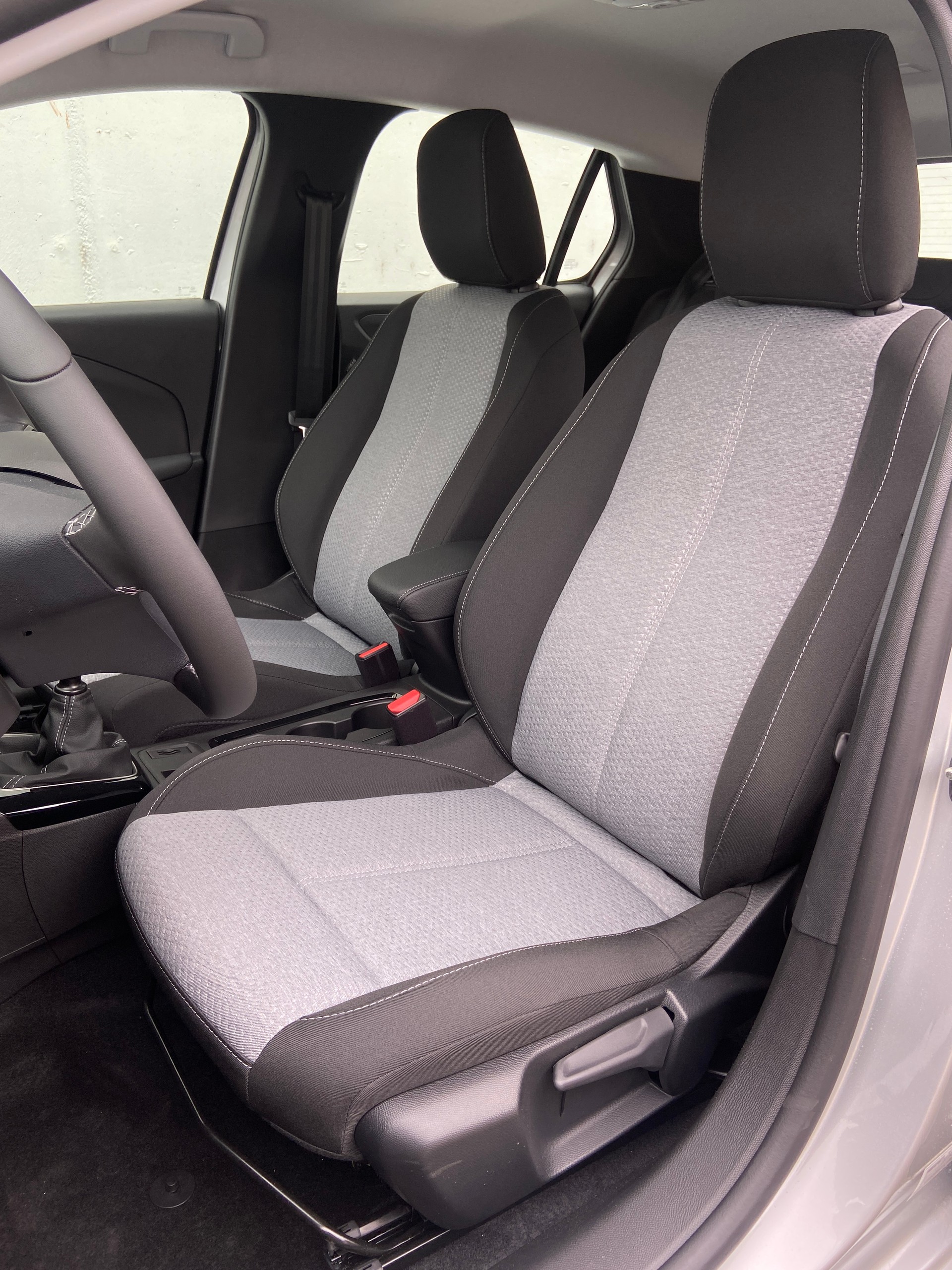 OPEL Corsa 1.2 TP Edition-image-5