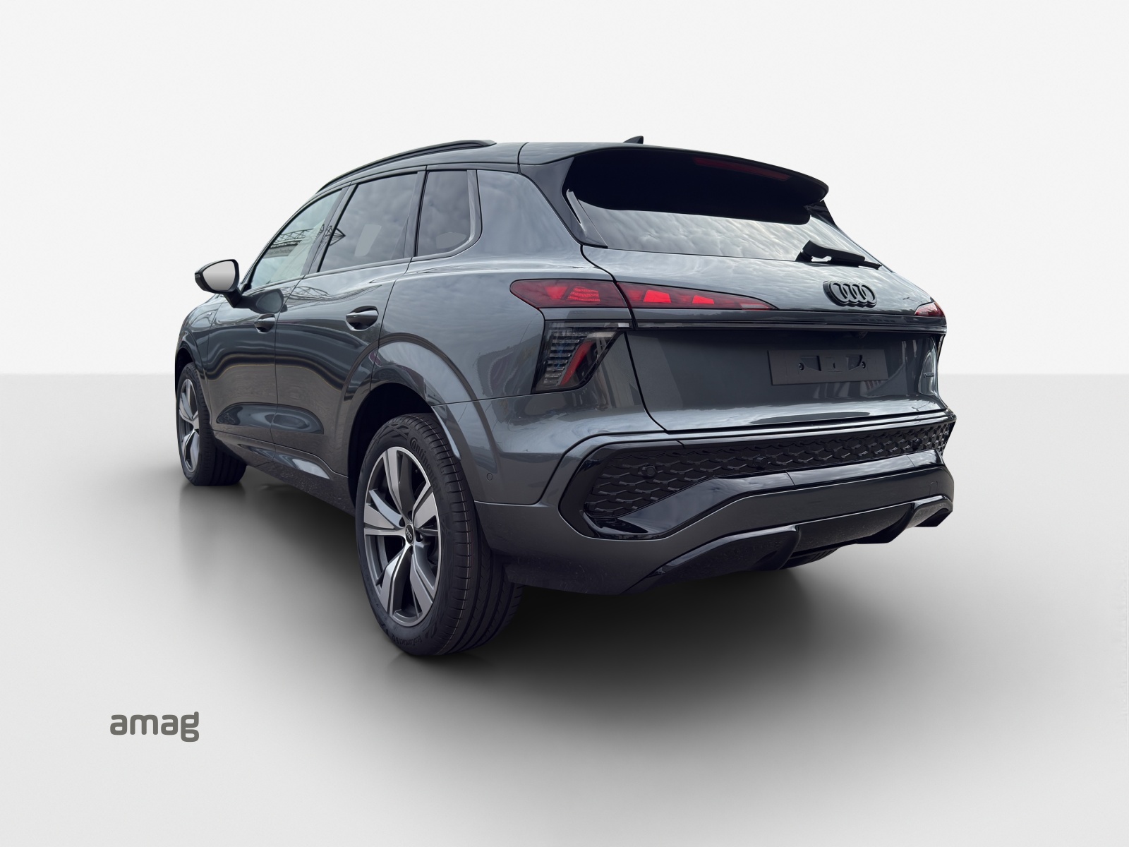 AUDI Q3 SUV TFSI quattro 195 kW S tronic-showroom-element-2