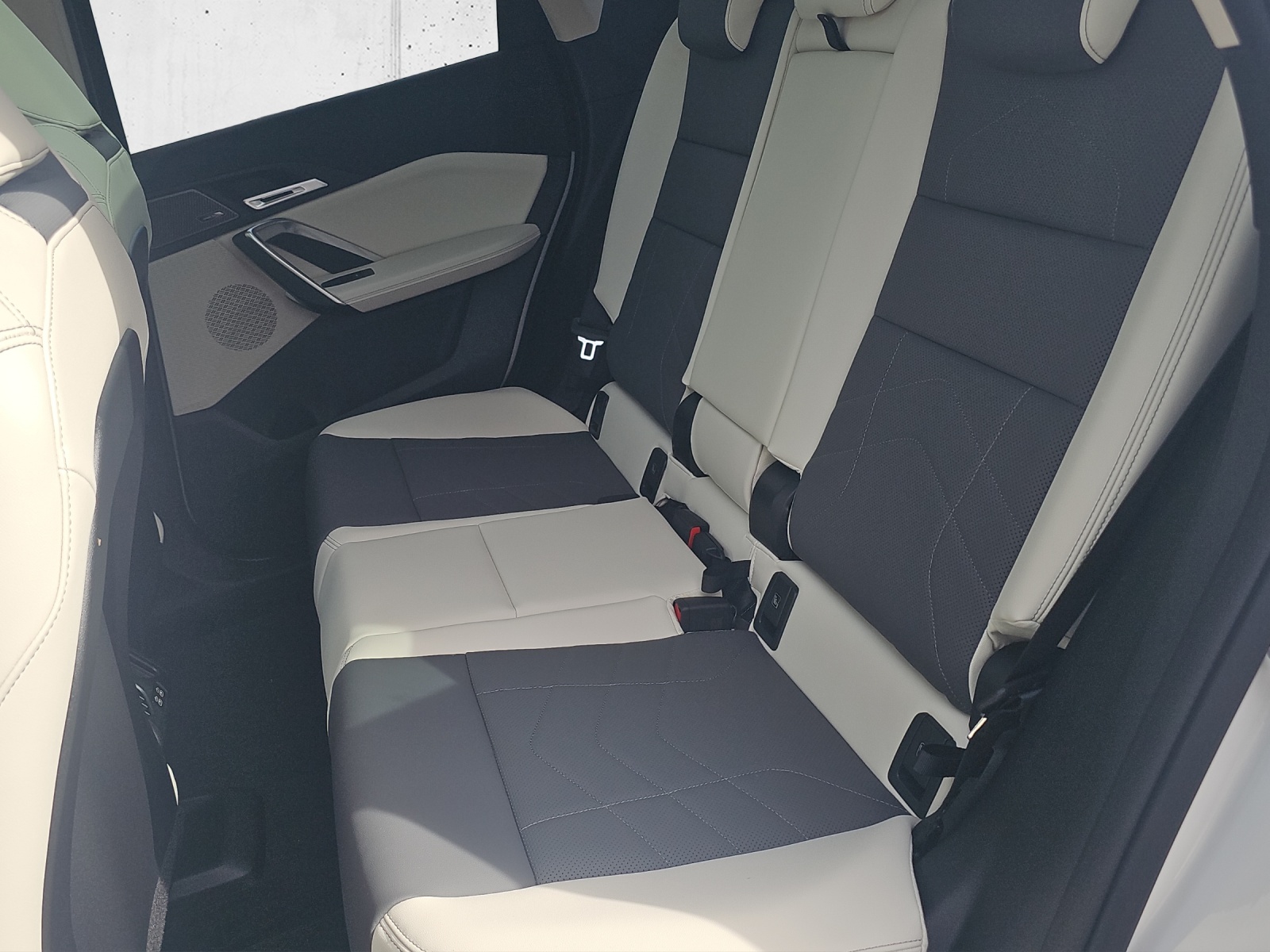 BMW X1 xDrive 30e xLine-image-13