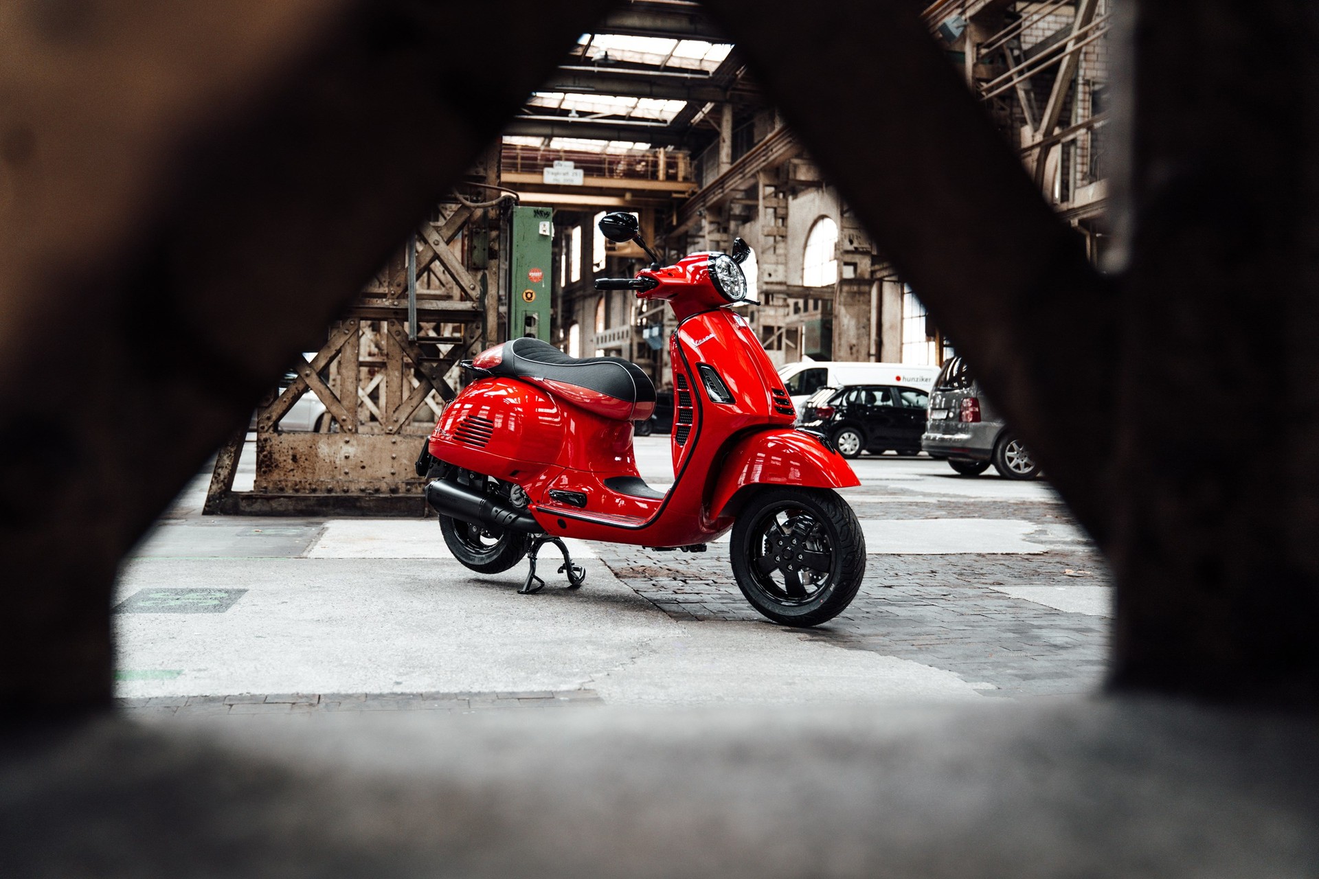 PIAGGIO Vespa GTS 300 HPE Super ABS/ASR-image-9