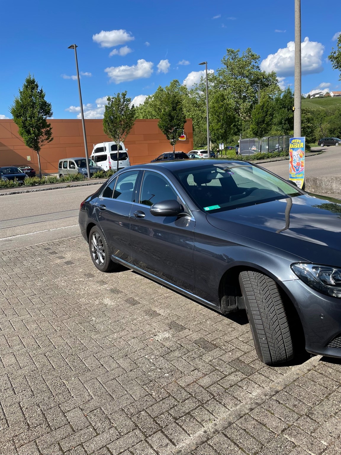 MERCEDES-BENZ C 180-image-3