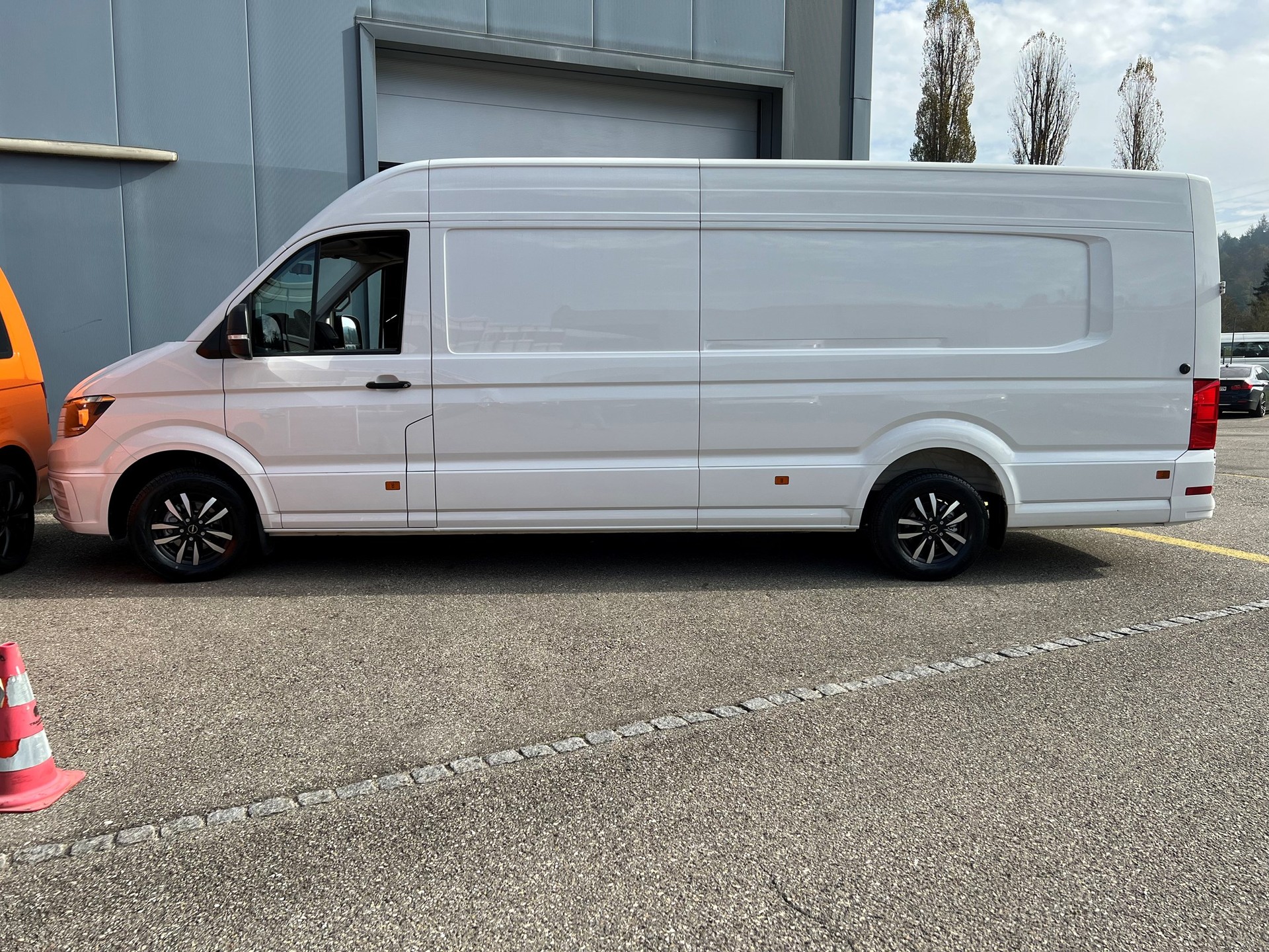 VW Crafter 35L "EXTRA LANG" H2 + L5 !! AUTOMATIC 2.0 TDI L5-image-23