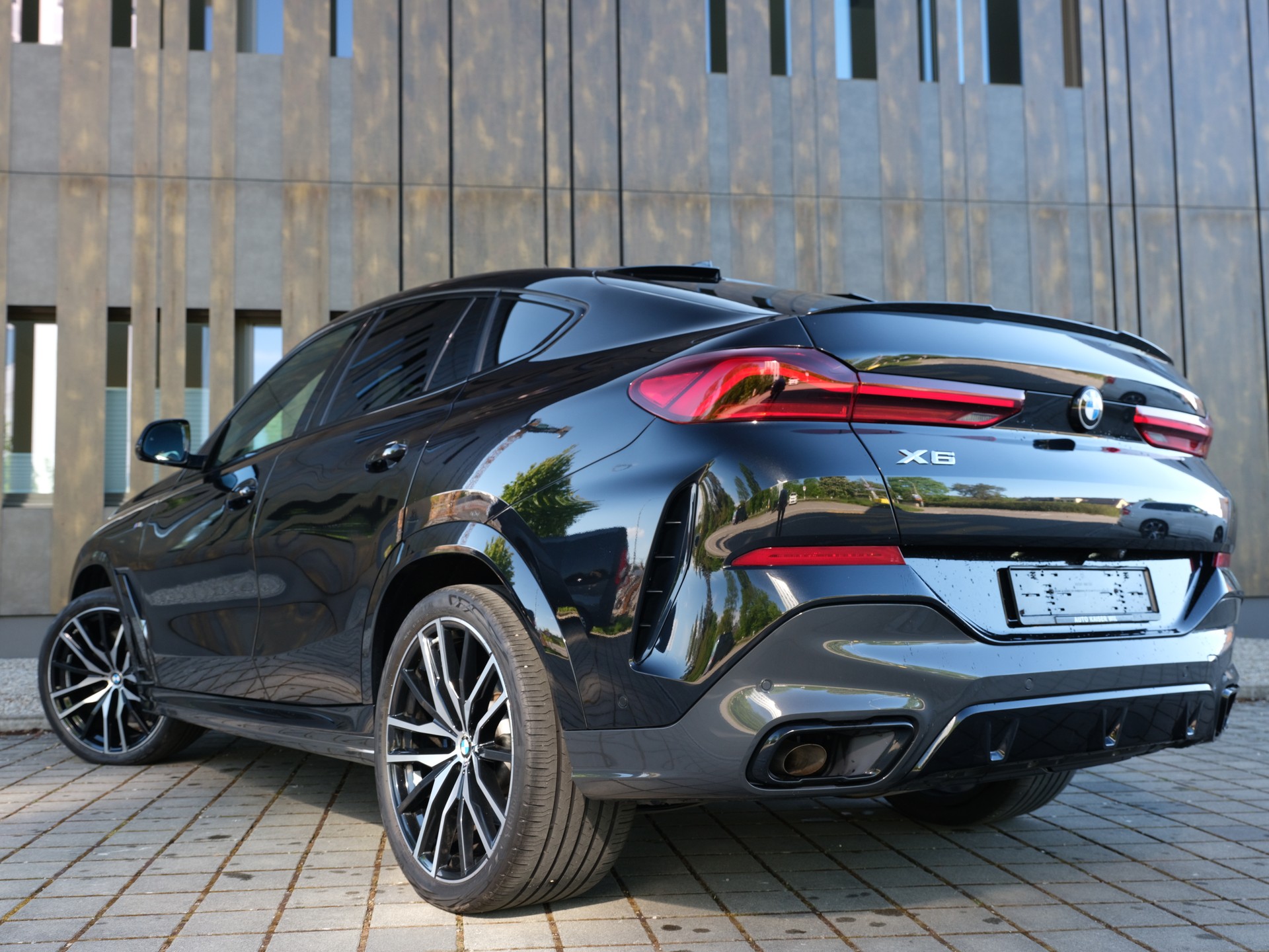 BMW X6 xDrive 30d M/// Sport Paket Steptronic-image-7