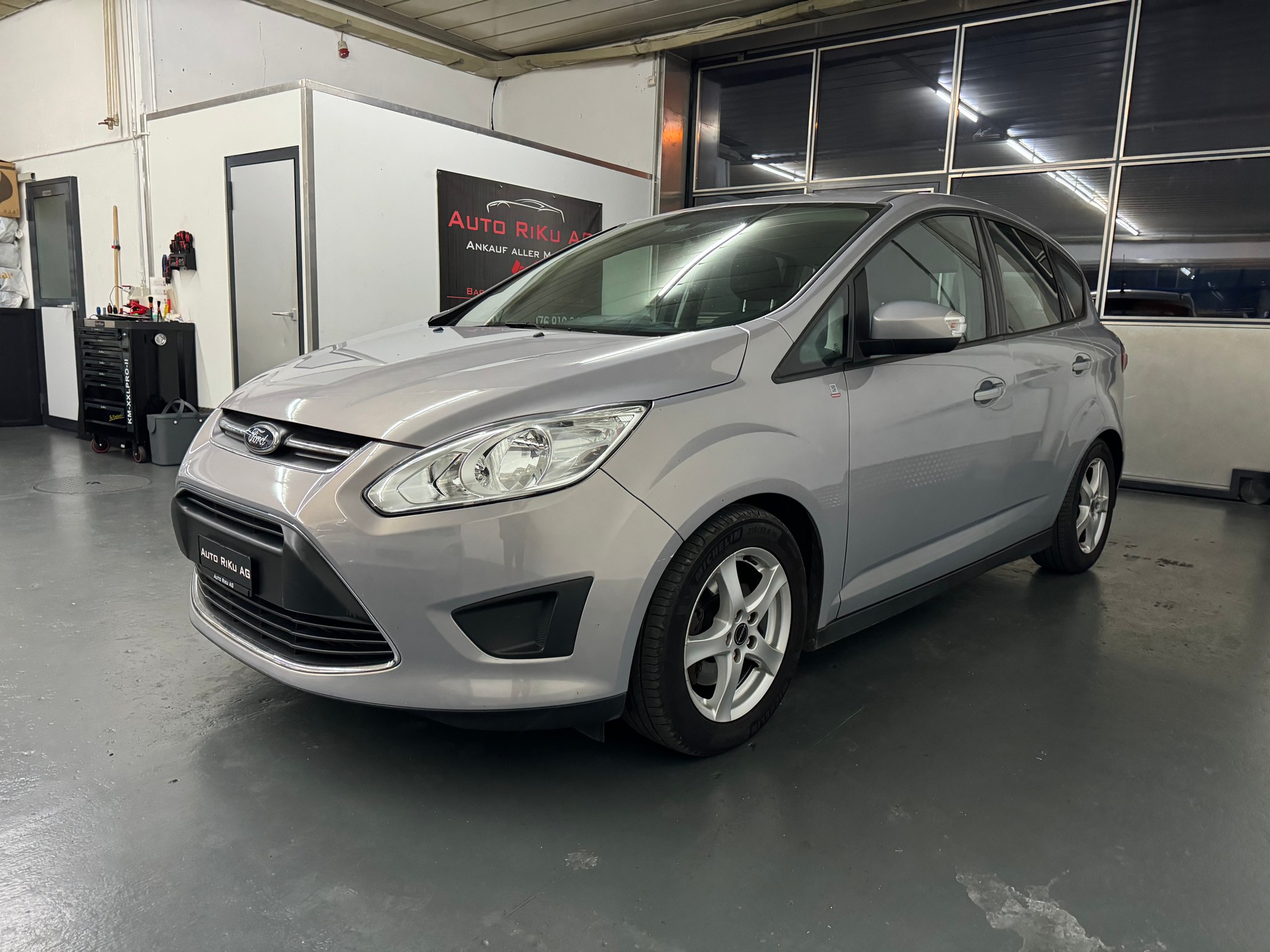FORD C-Max 2.0 TDCi Carving PowerShift-image-4