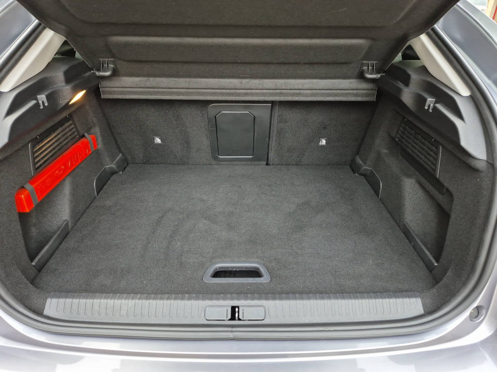 CITROEN C4 Electrique 136ch Automatique Shine-image-10