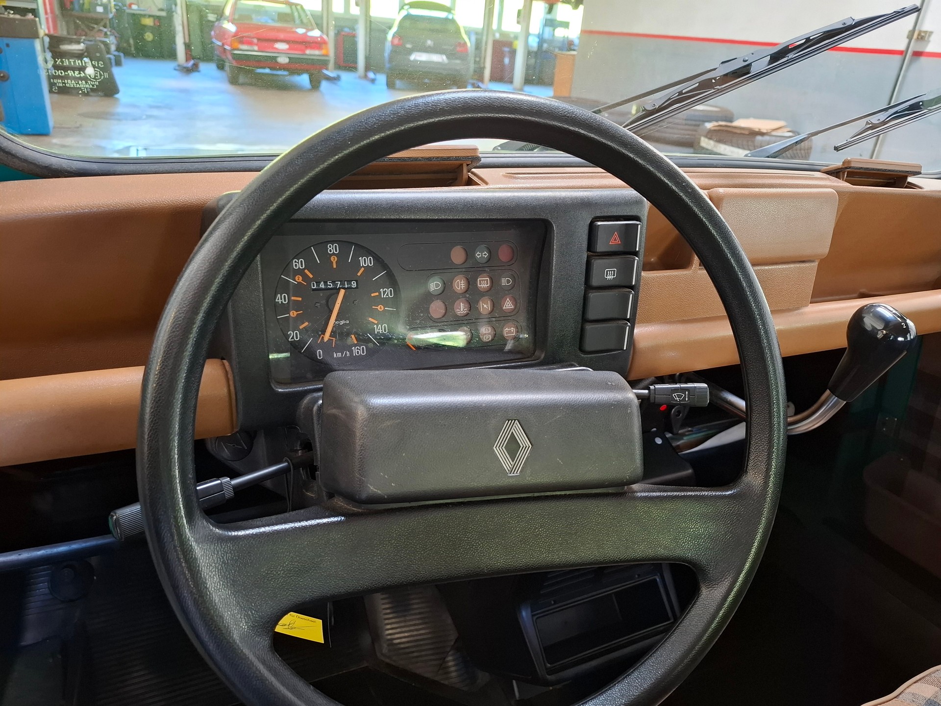 RENAULT R4 1100 GTL-image-10