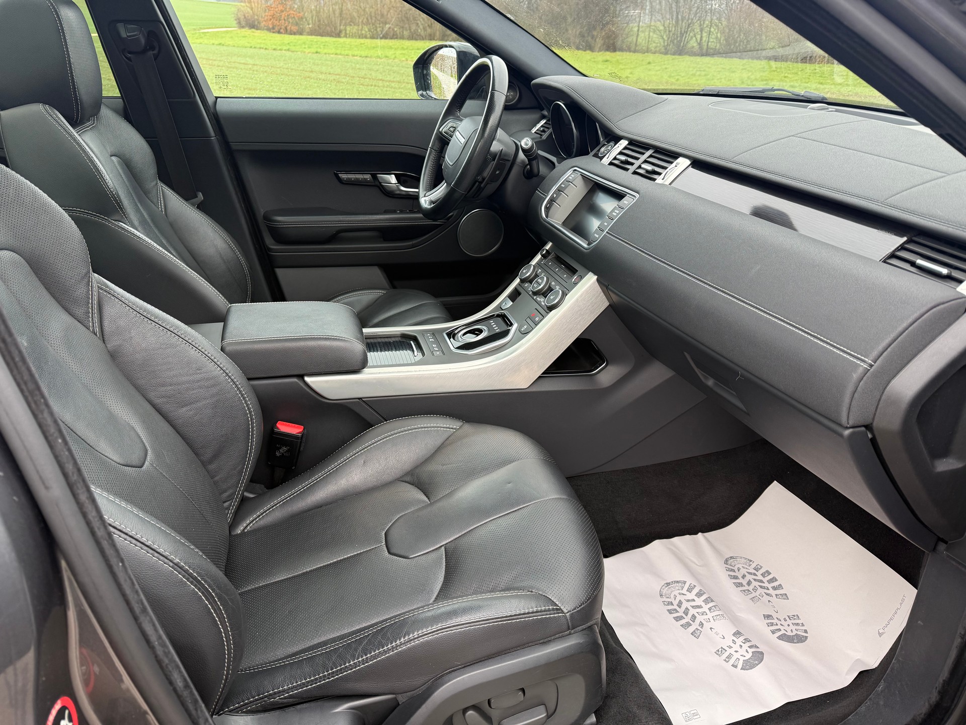 LAND ROVER Range Rover Evoque 2.0 Si4 Dynamic AT9-image-10