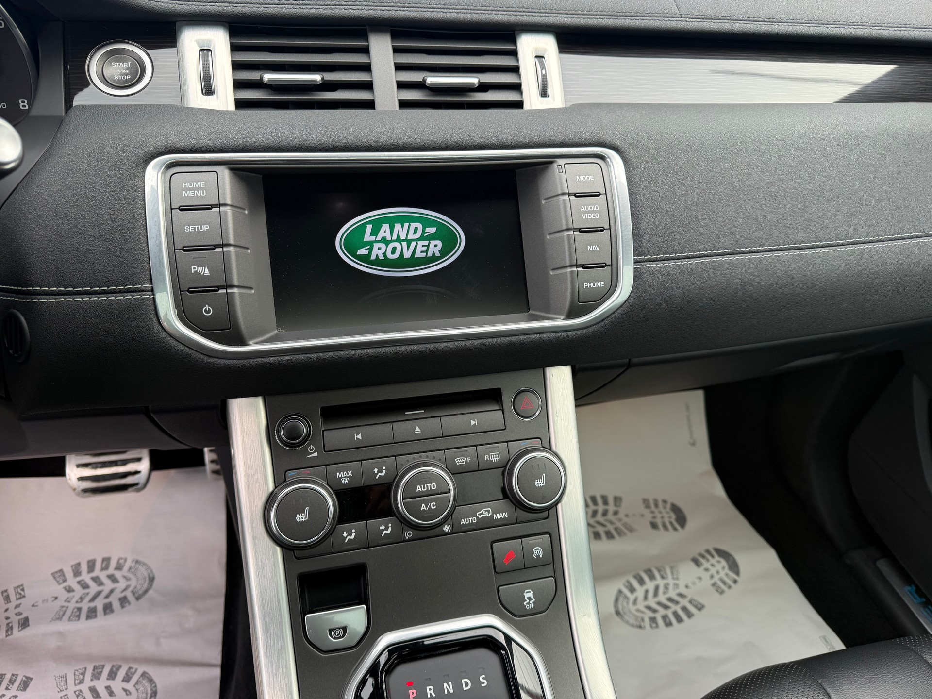 LAND ROVER Range Rover Evoque 2.0 Si4 Dynamic AT9-image-13