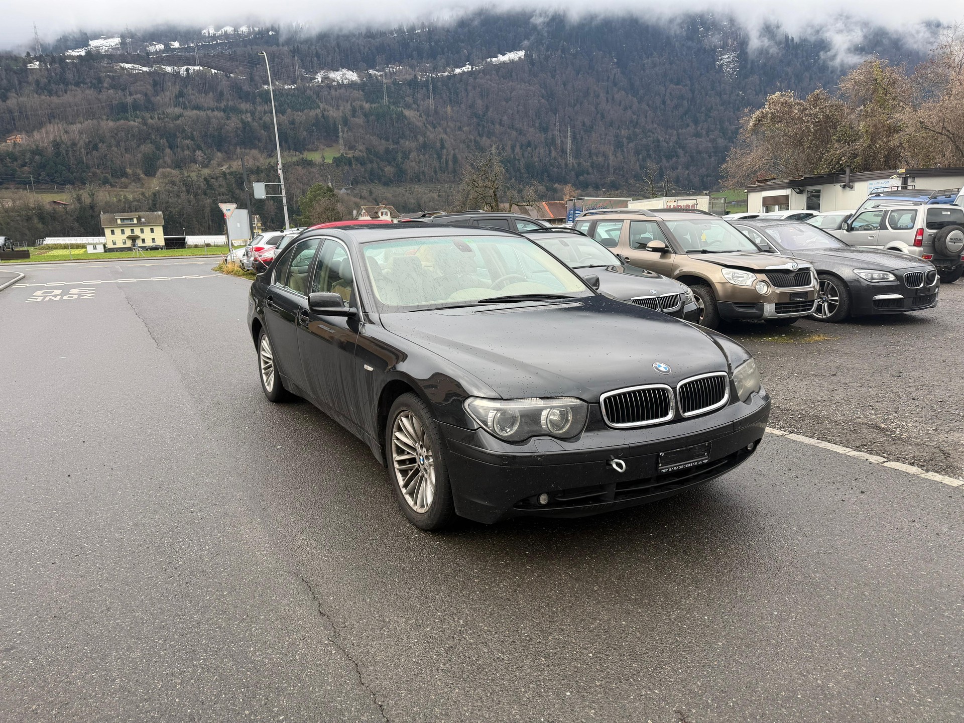 BMW 735i