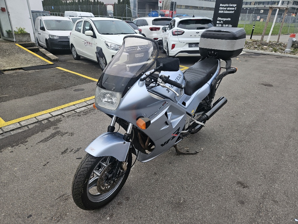 HONDA VFR 750 F G/H-image-0