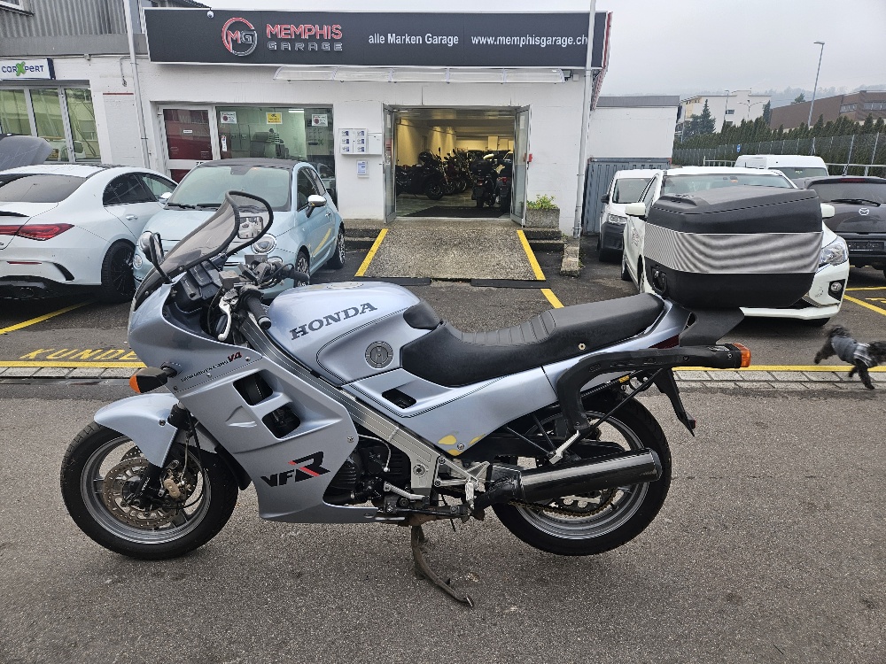 HONDA VFR 750 F G/H-image-7