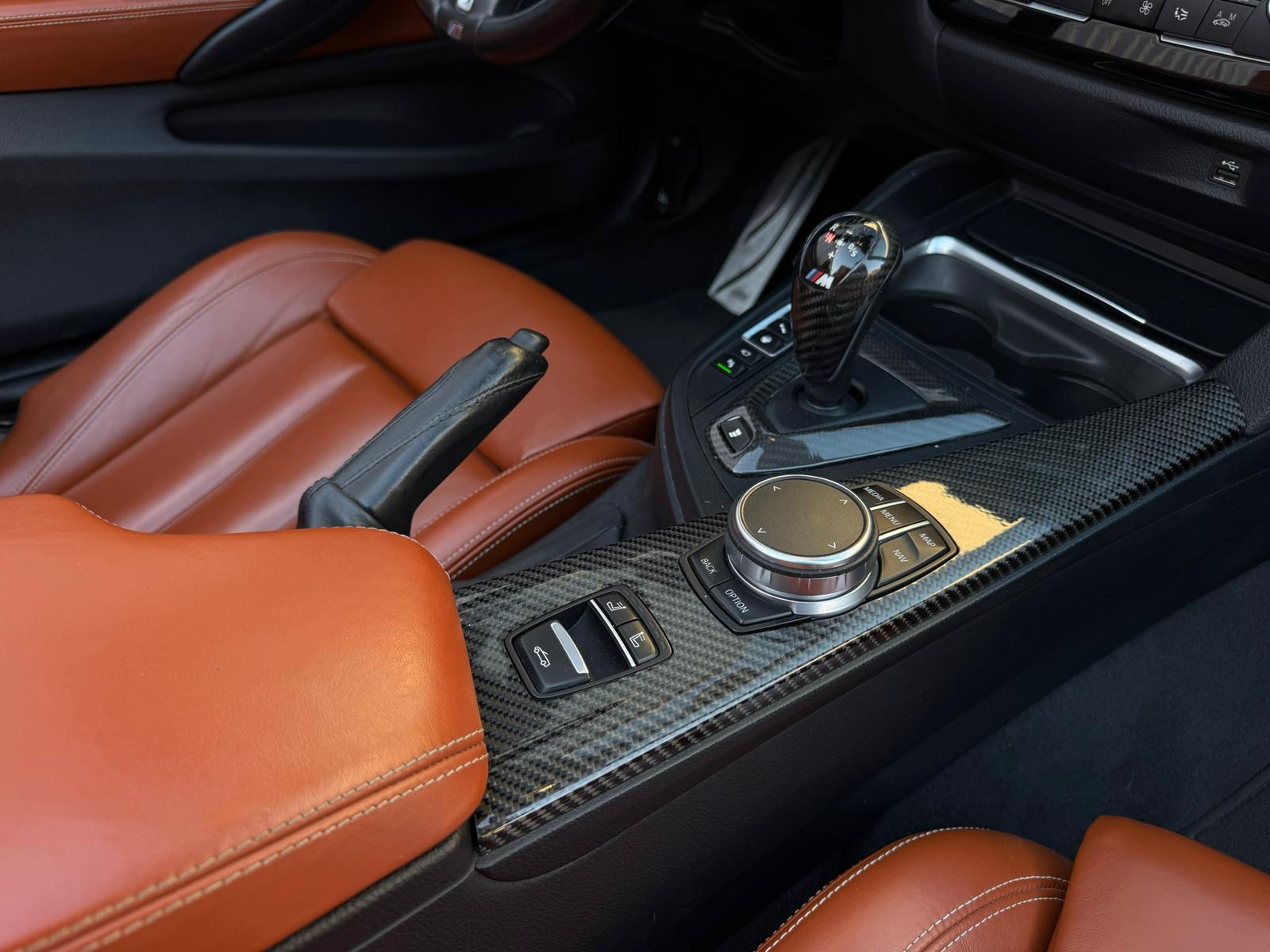 BMW M4 Cabriolet Competition DKG Individual-image-12