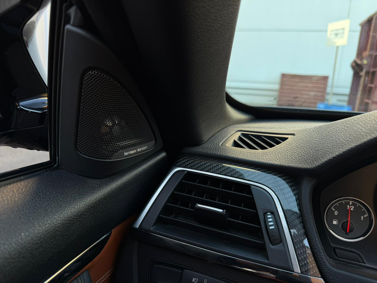 BMW M4 Cabriolet Competition DKG Individual-image-13