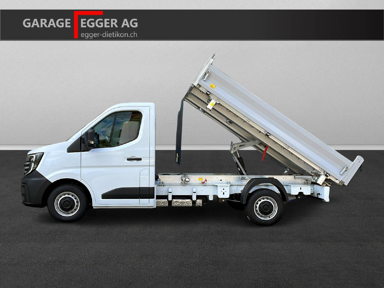 NISSAN Interstar 3.5 Kab.3 Kipper L2H1-image-1