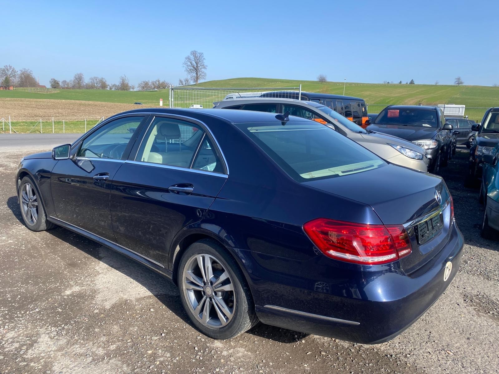 MERCEDES-BENZ E 350-image-2