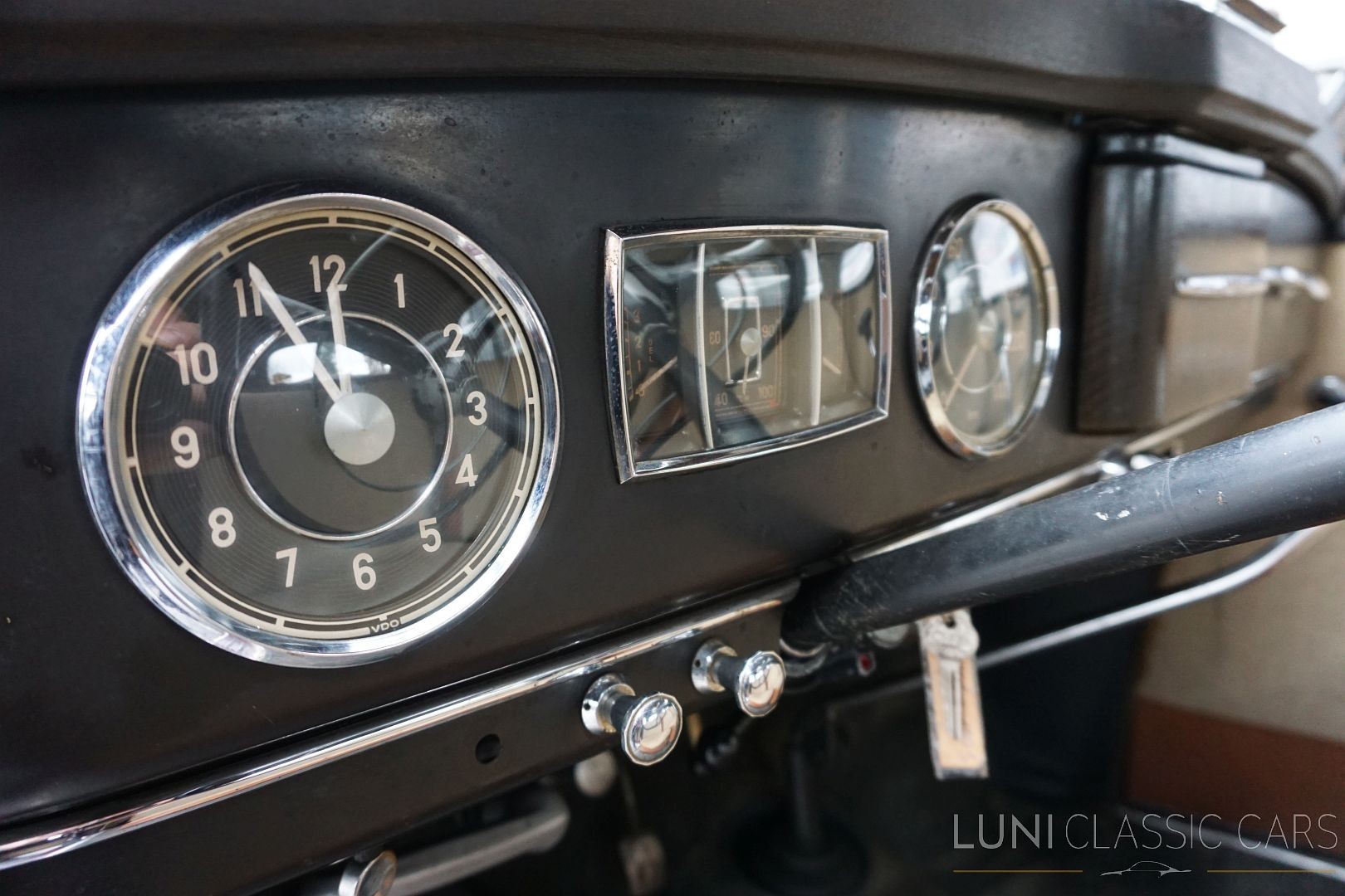 MERCEDES-BENZ 170 S-image-13