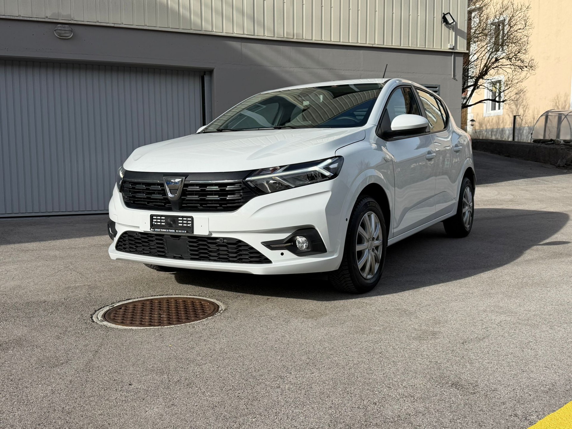 DACIA Sandero TCe 90 Expression CVT-image-1