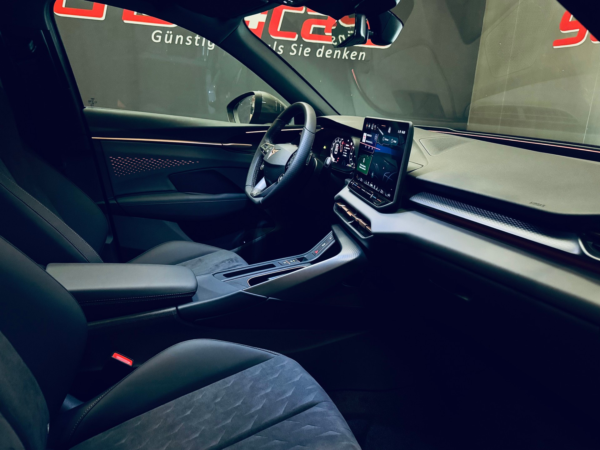 CUPRA Terramar 2.0 TSI DSG 4Drive VZ AHK-image-20