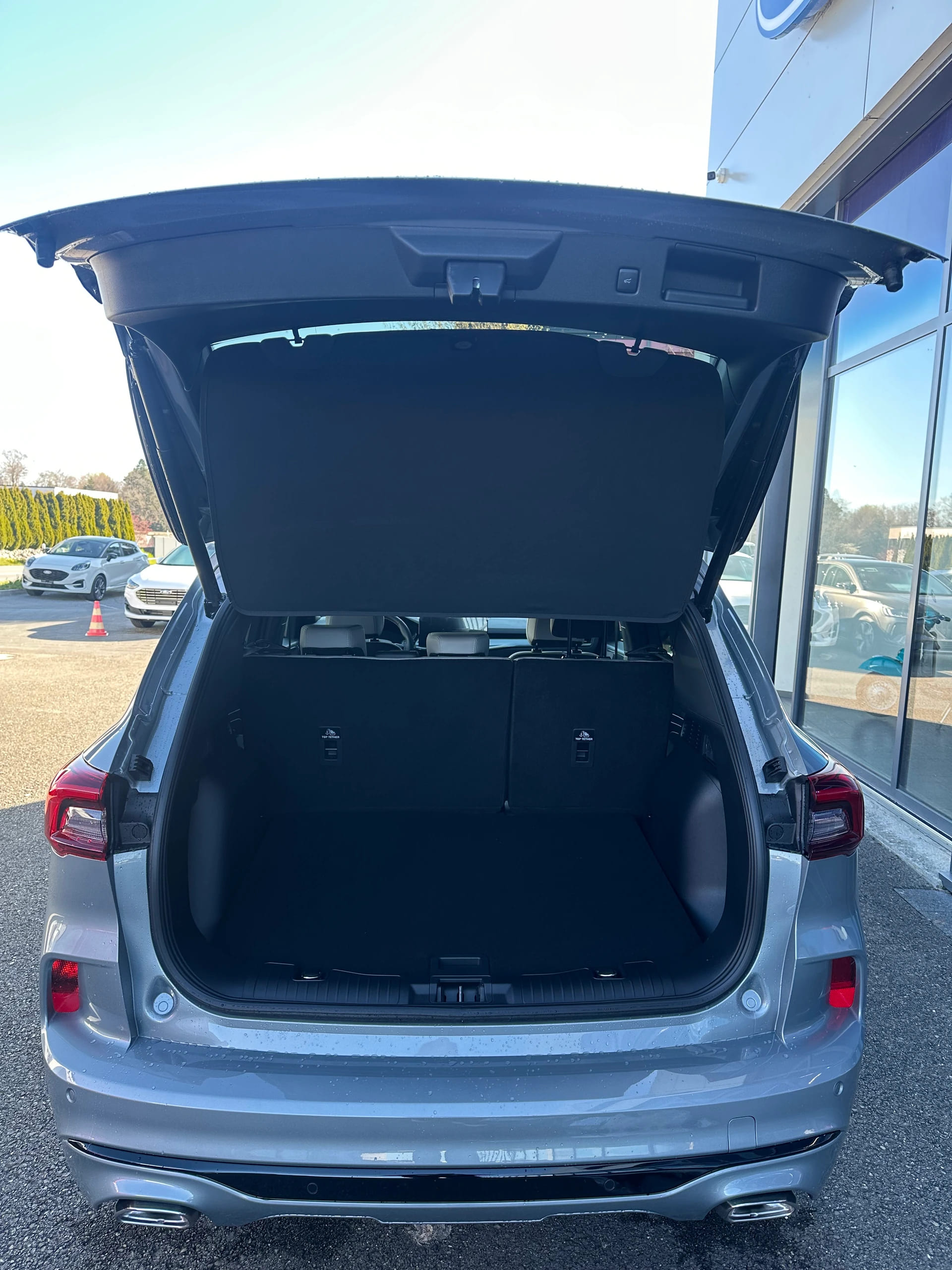FORD Kuga 2.5 Plug-in Hybrid Sound PHEV-image-5