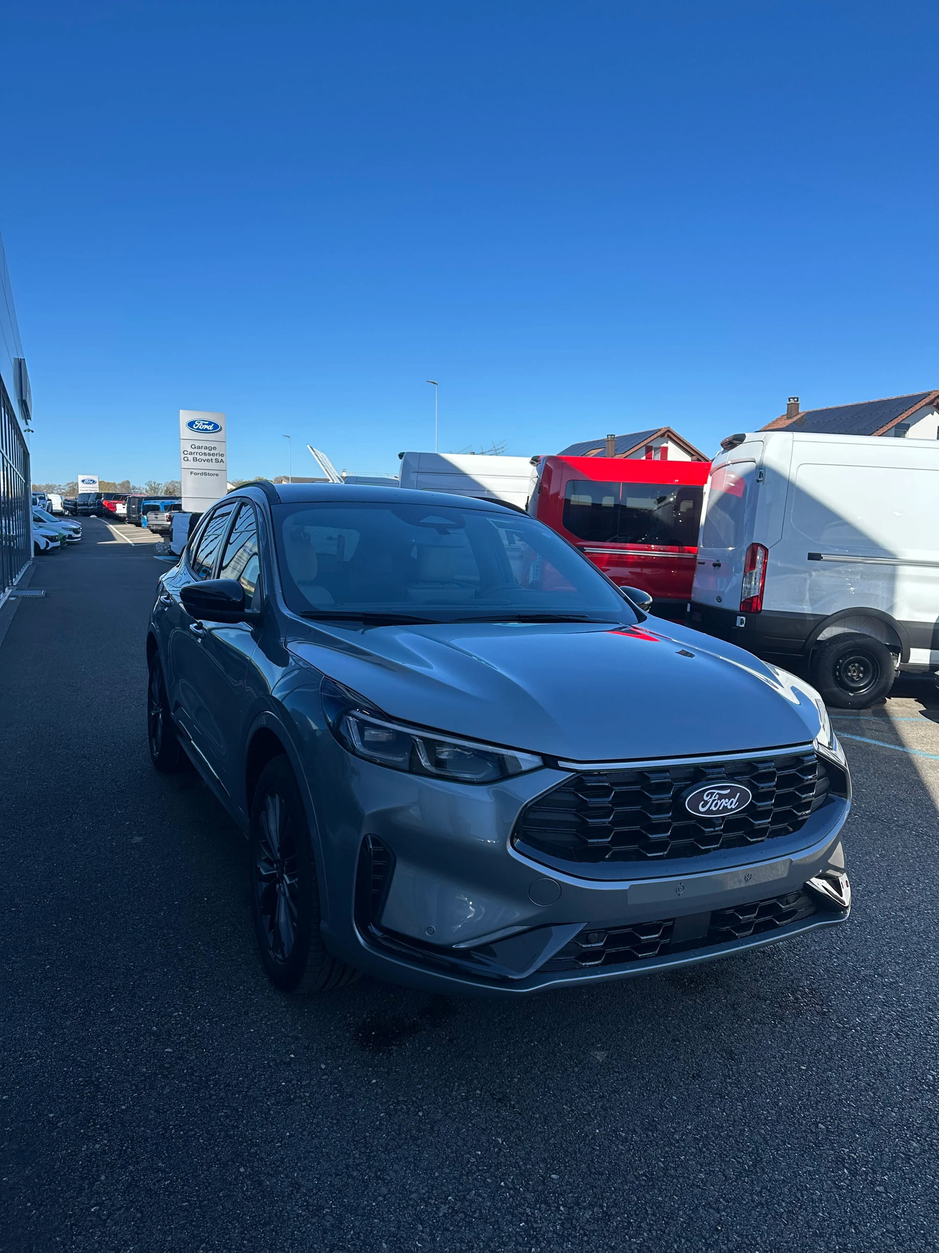 FORD Kuga 2.5 Plug-in Hybrid Sound PHEV-image-7