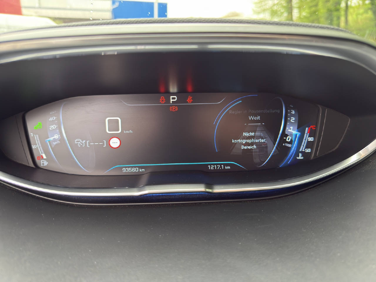 PEUGEOT 3008 2.0 BlueHDi 180 GT-image-5