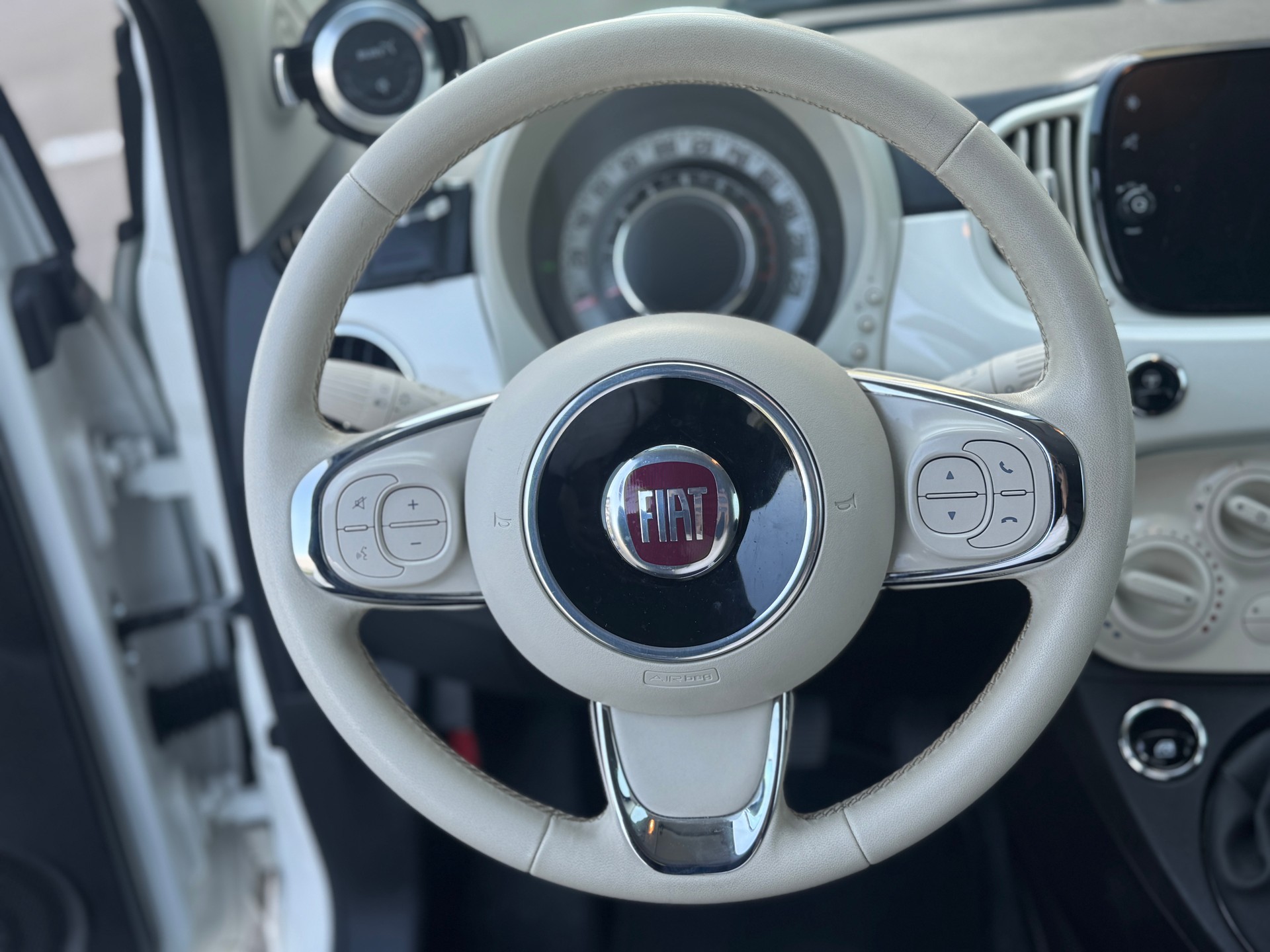 FIAT 500 1.0 N3 MildHybrid Lounge-image-11