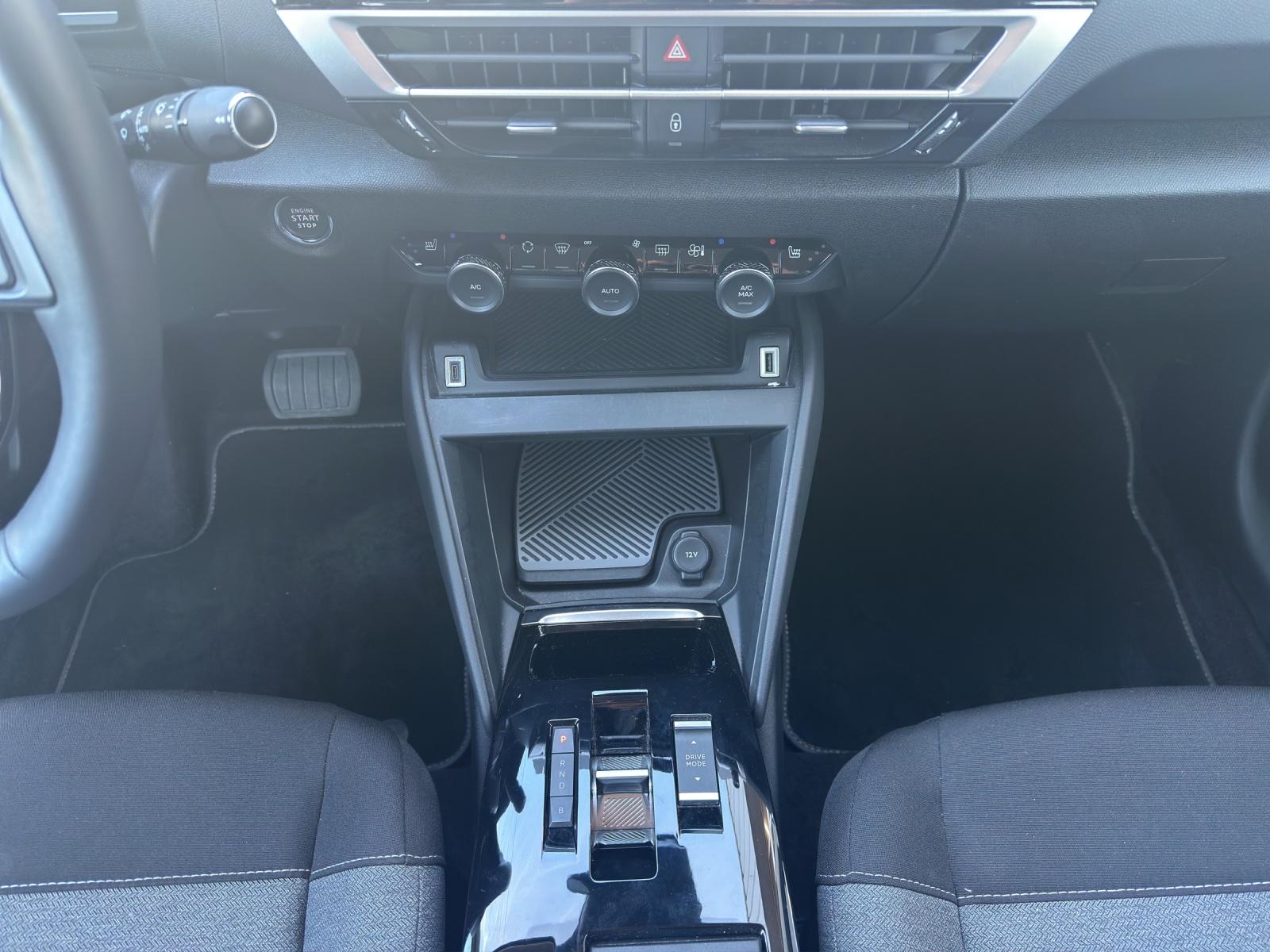 CITROEN e-C4 Swiss Edition-image-15