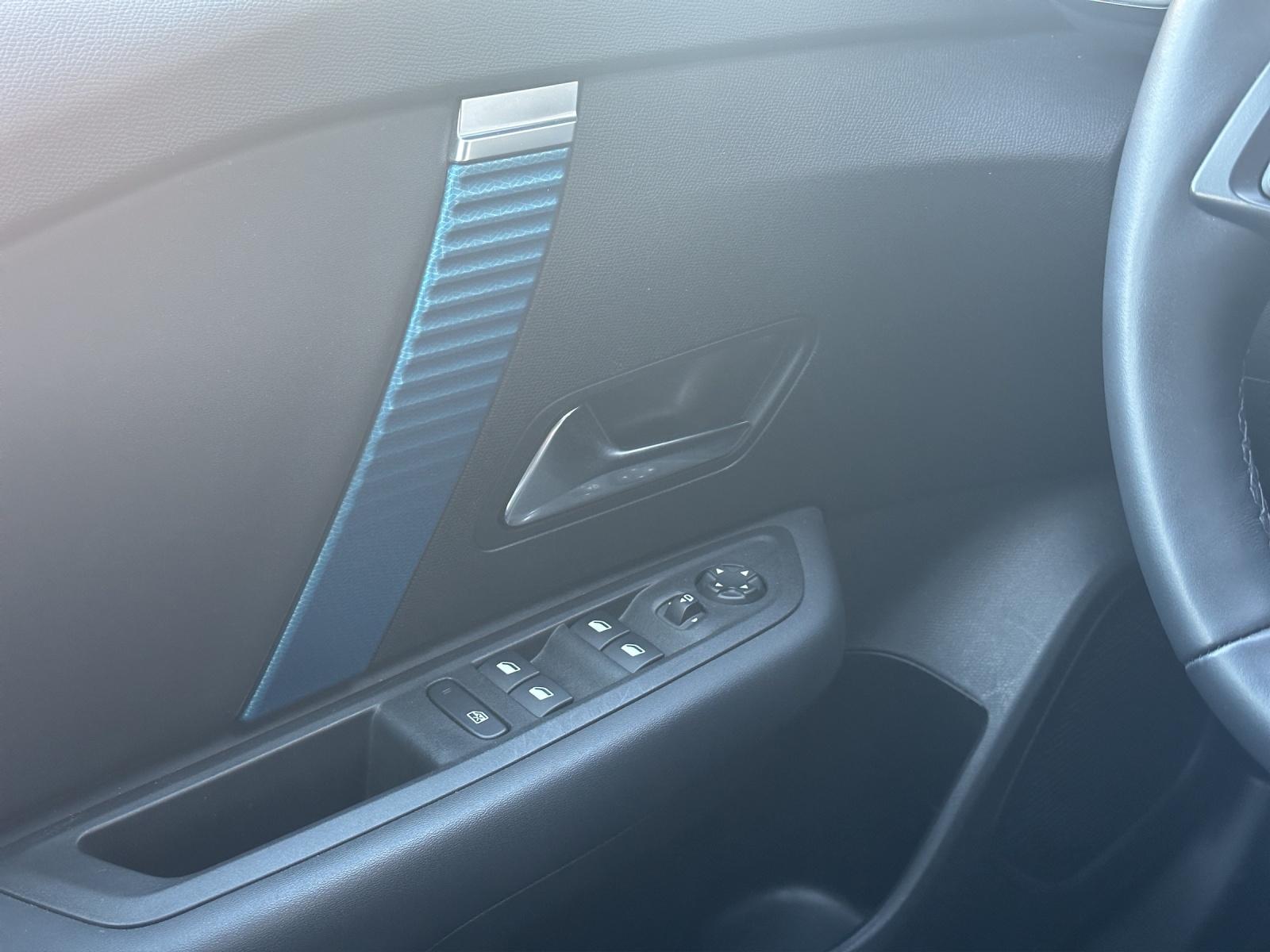 CITROEN e-C4 Swiss Edition-image-10