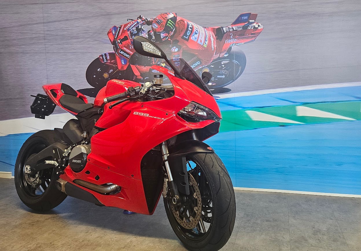 DUCATI Panigale 899