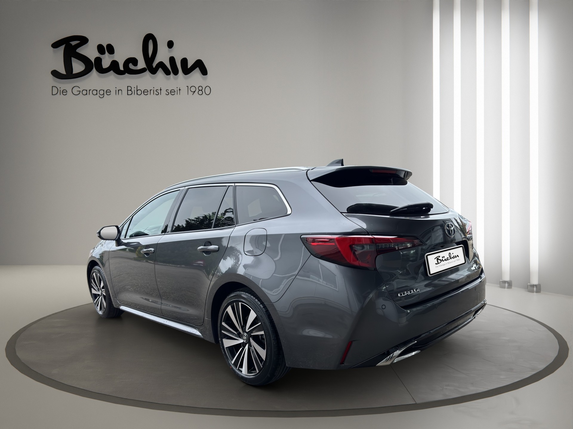 TOYOTA Corolla Touring Sports 1.8 HSD Trend e-CVT-image-4