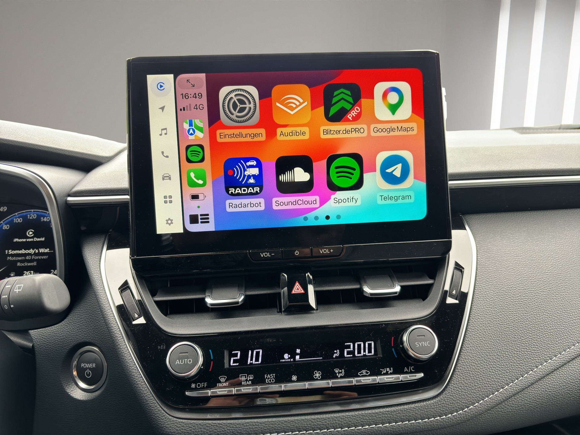 TOYOTA Corolla Touring Sports 1.8 HSD Trend e-CVT-image-26