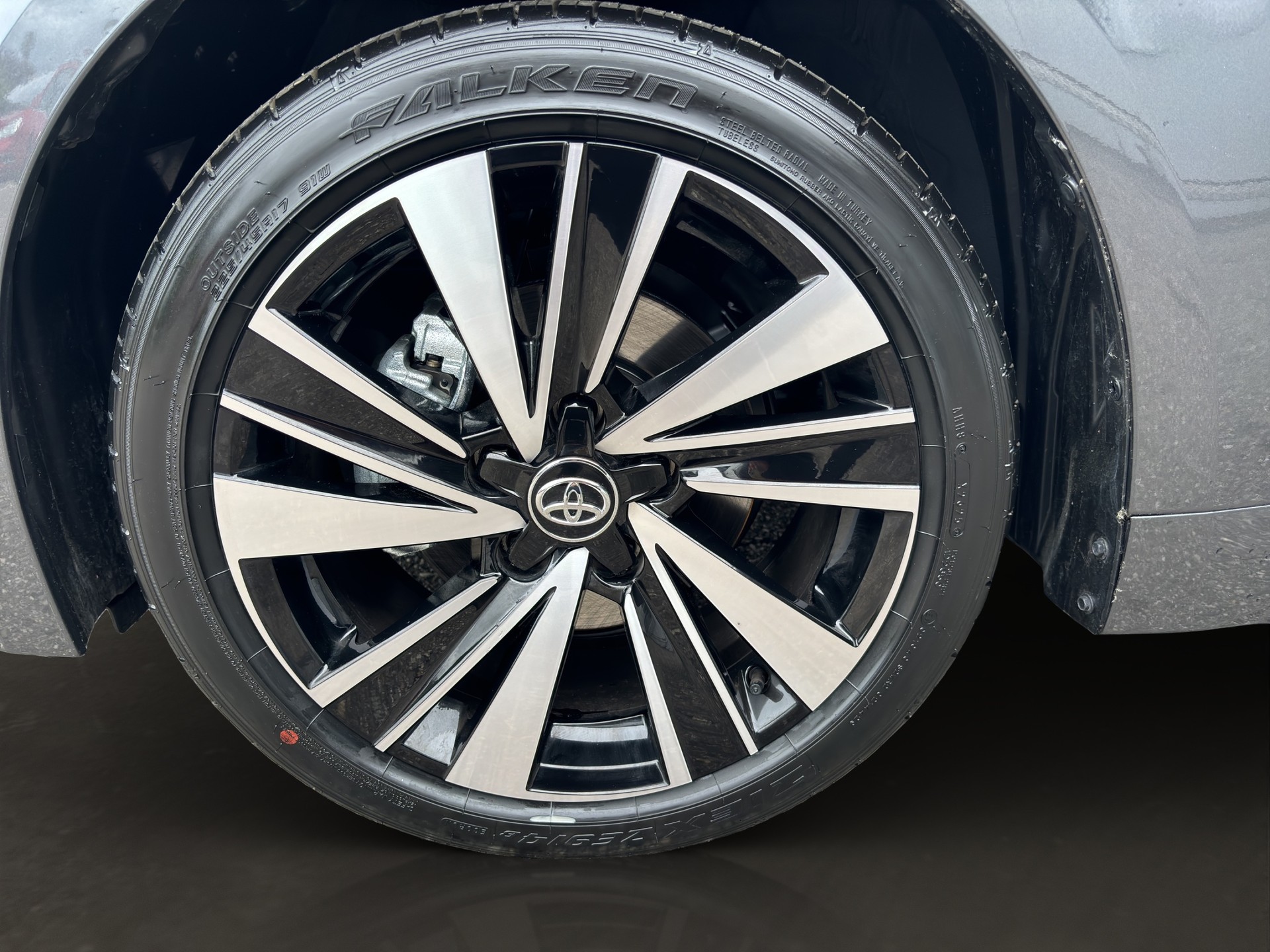 TOYOTA Corolla Touring Sports 1.8 HSD Trend e-CVT-image-22