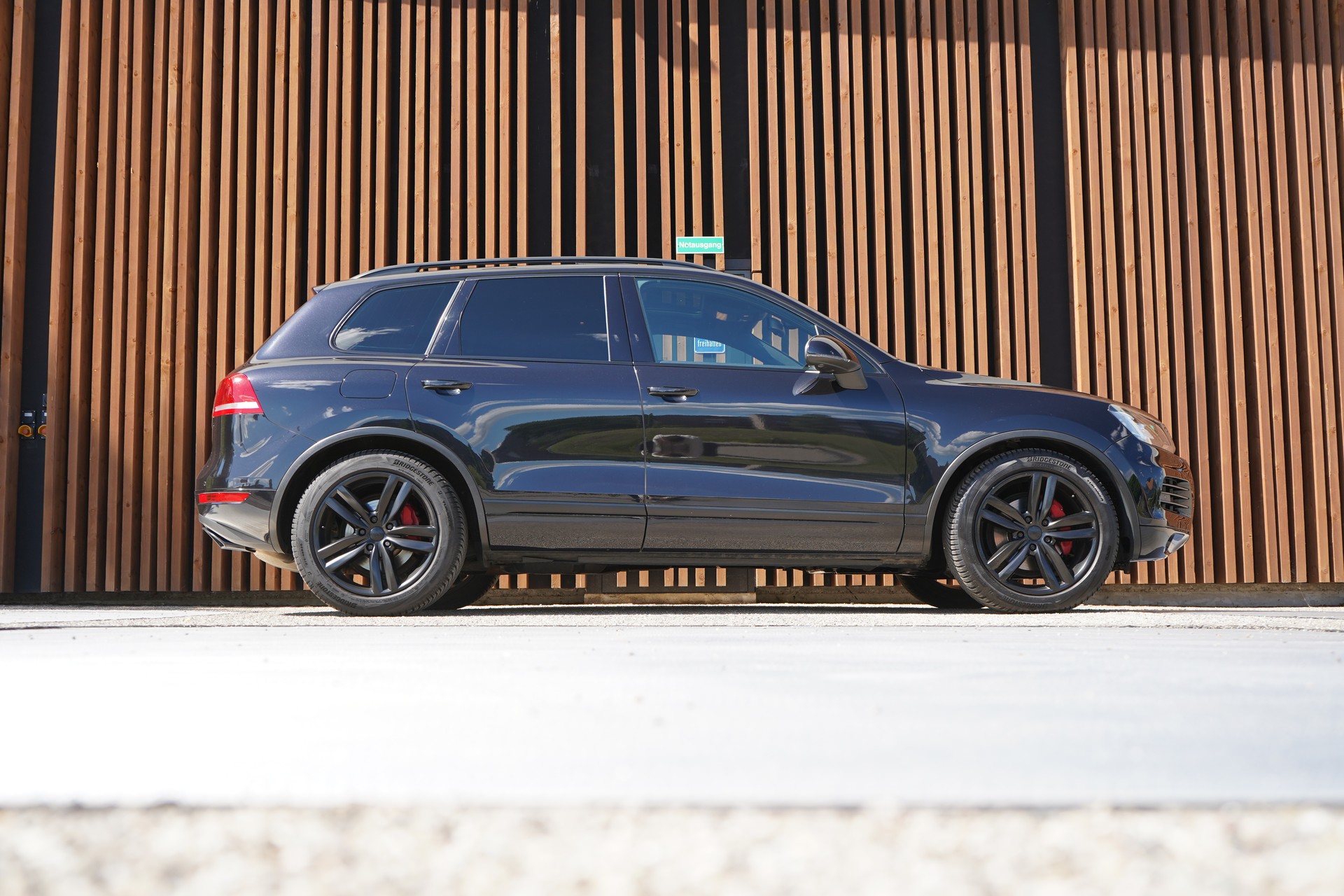 VW TOUAREG 3.0 TDI BLUEMOTION TECHNOLOGY BLACK TIPTORNIC l 245 PS-showroom-element-2