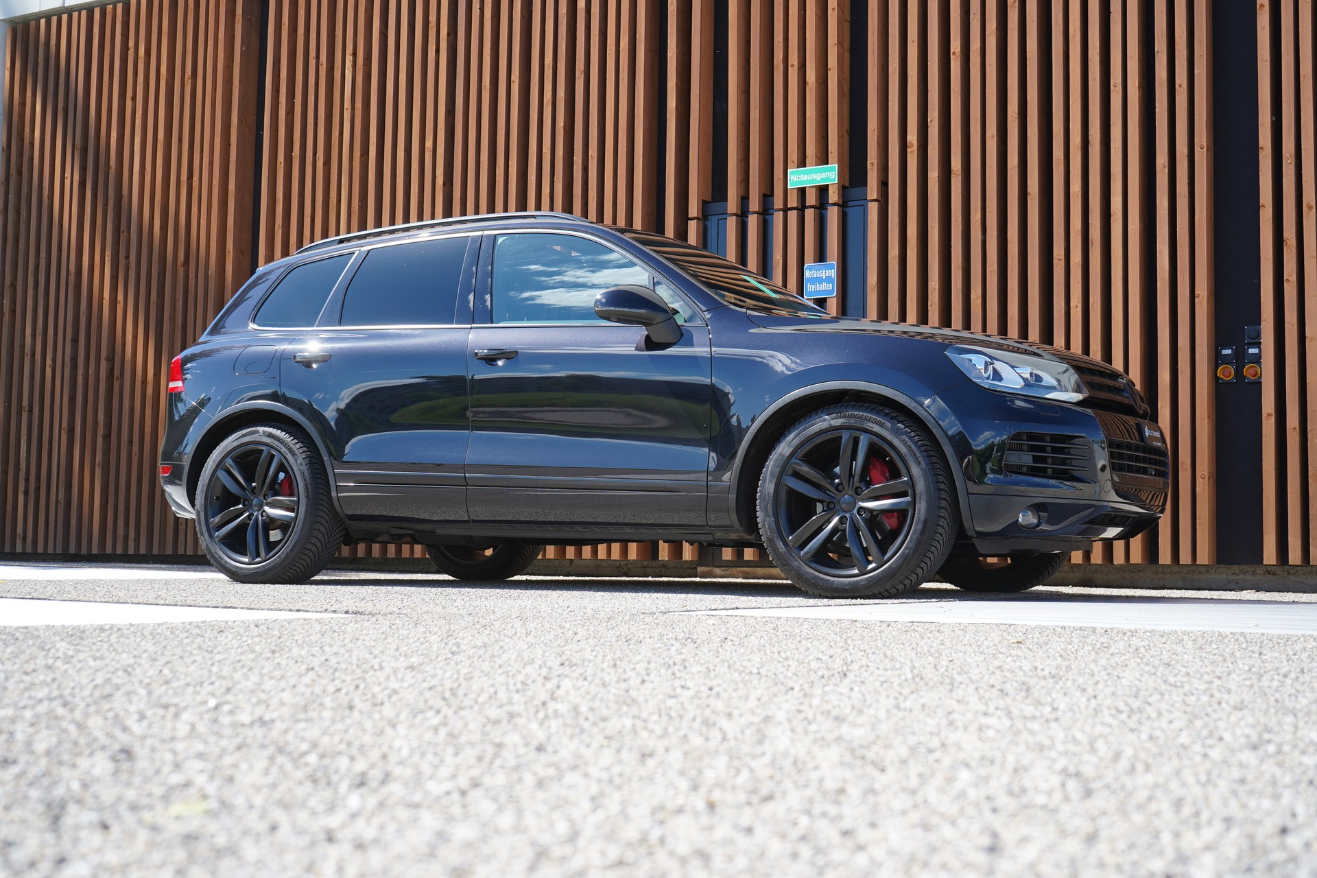 VW TOUAREG 3.0 TDI BLUEMOTION TECHNOLOGY BLACK TIPTORNIC l 245 PS-image-12