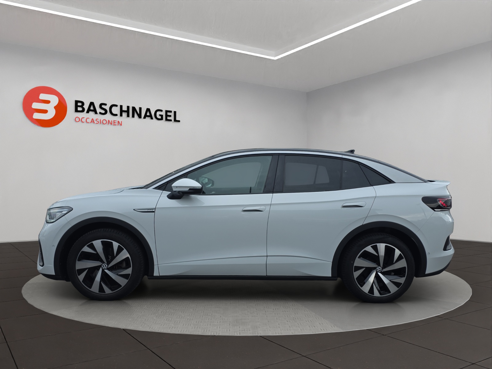 VW ID.5 Pro Performance 77 kWh-showroom-element-1