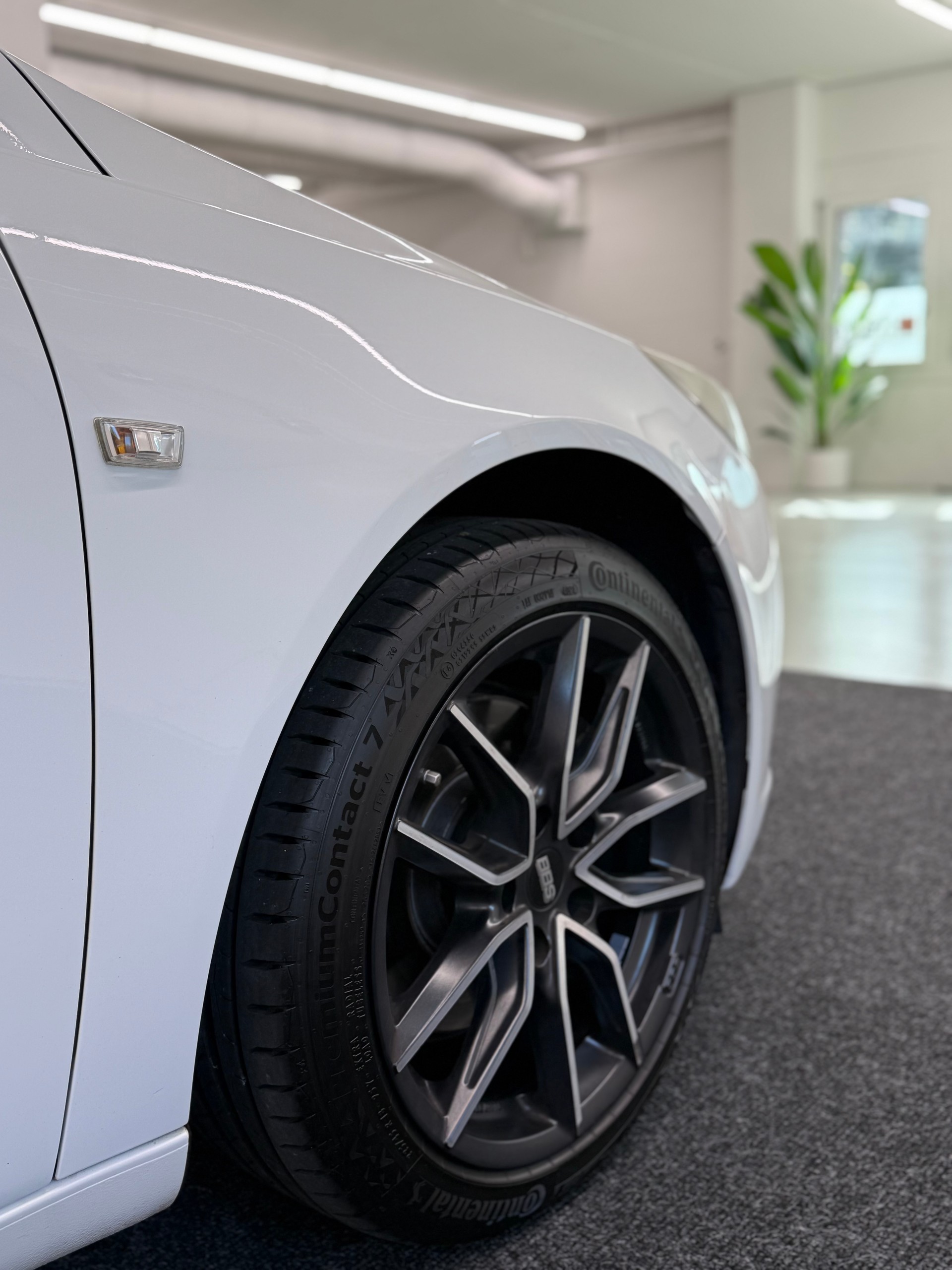 OPEL Insignia 2.0 T Edition Automatik-image-9
