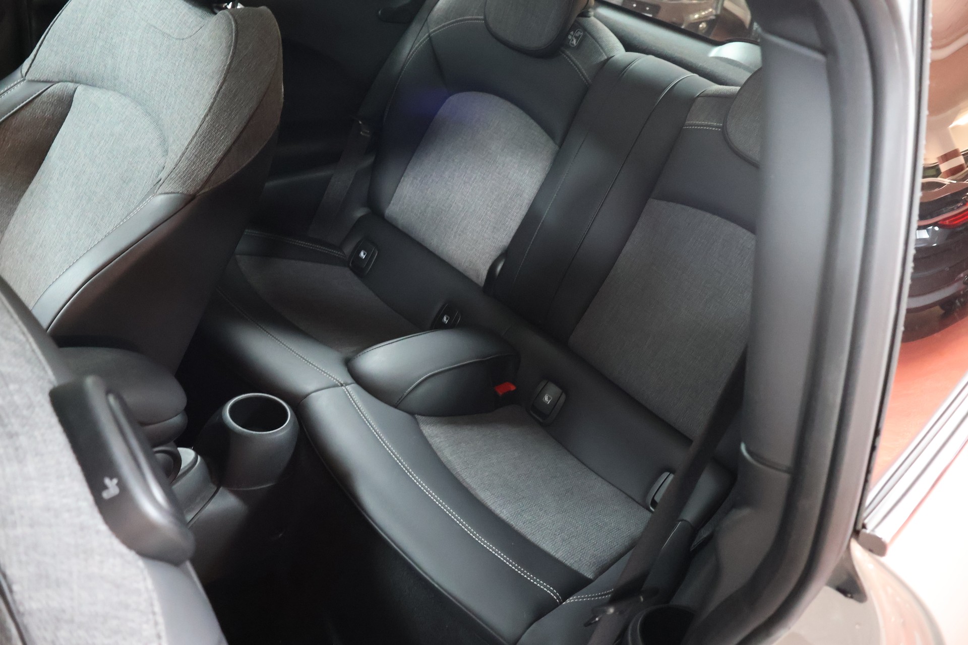 MINI Cooper Steptronic DKG-image-16