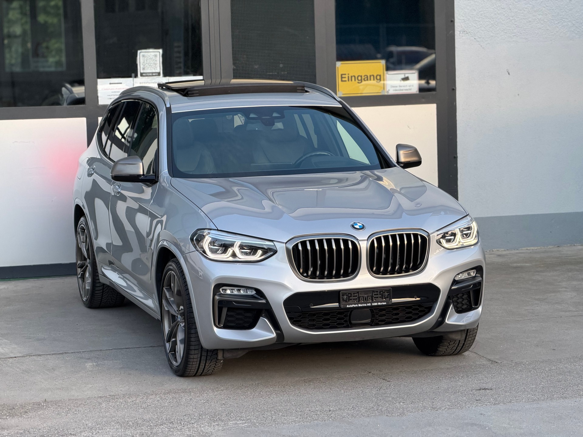 BMW X3 xDrive M40i Steptronic-showroom-element-3