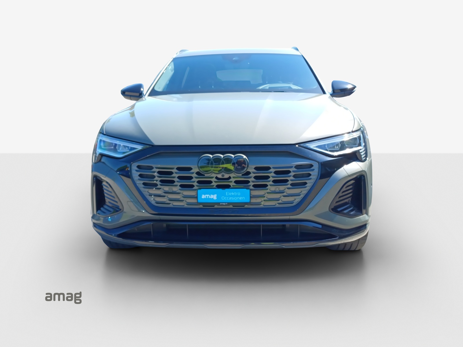 AUDI Q8 Sportback 55 e-tron Black Edition quattro-image-7