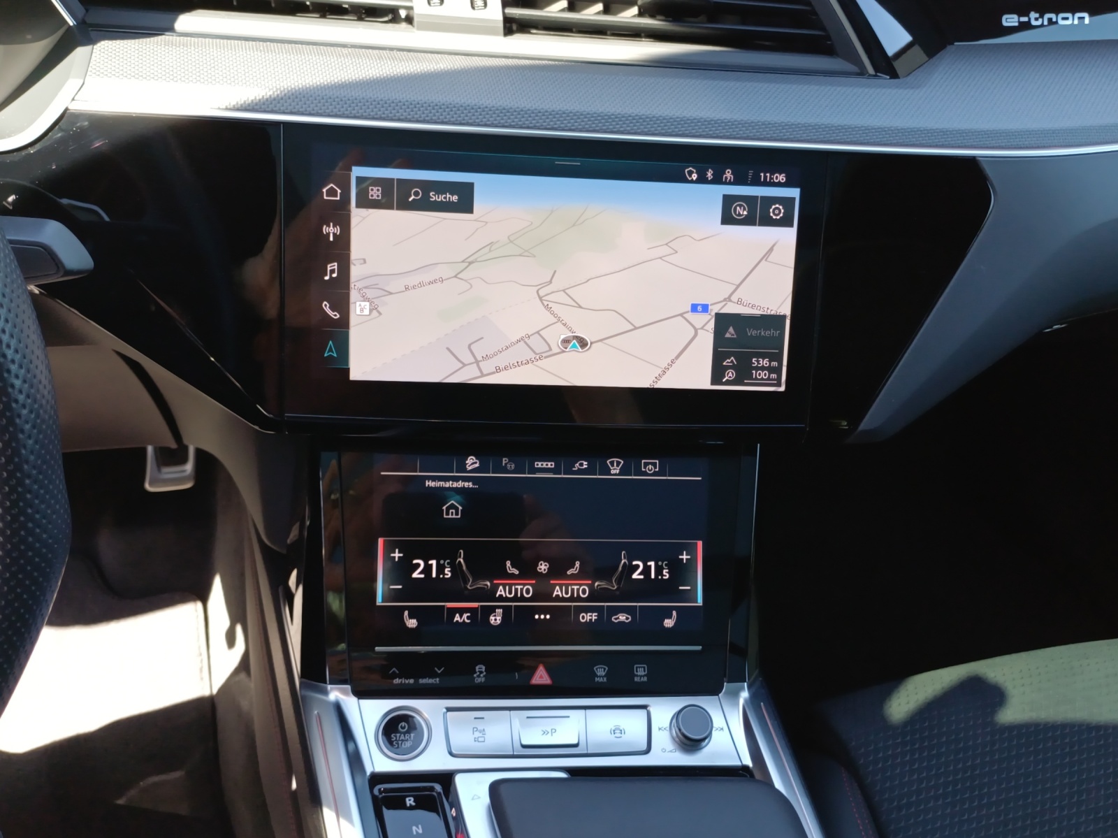 AUDI Q8 Sportback 55 e-tron Black Edition quattro-image-11