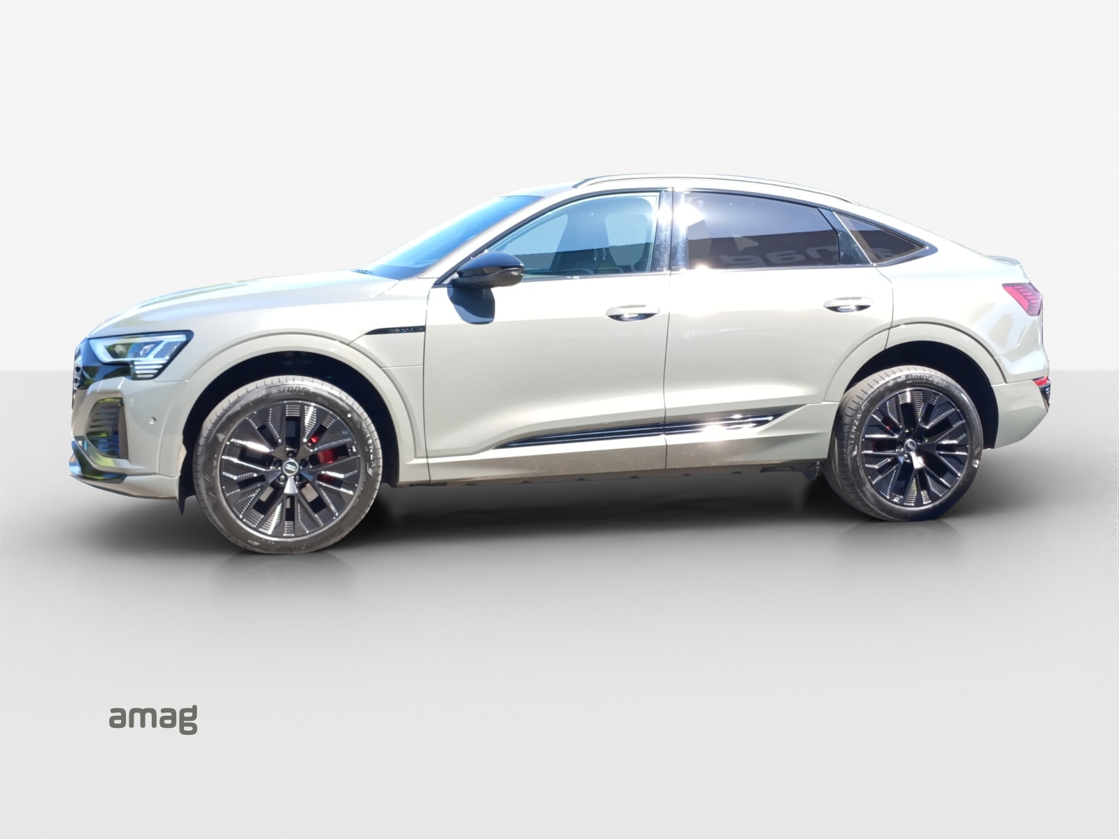 AUDI Q8 Sportback 55 e-tron Black Edition quattro-showroom-element-1