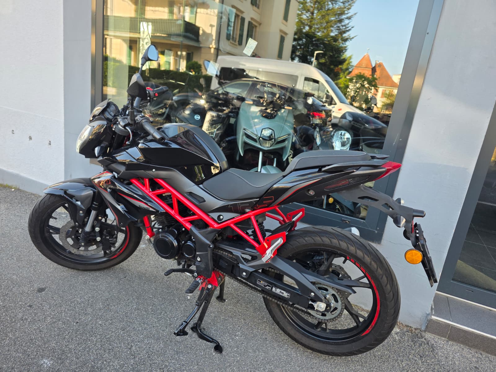 BENELLI BN 125-image-1