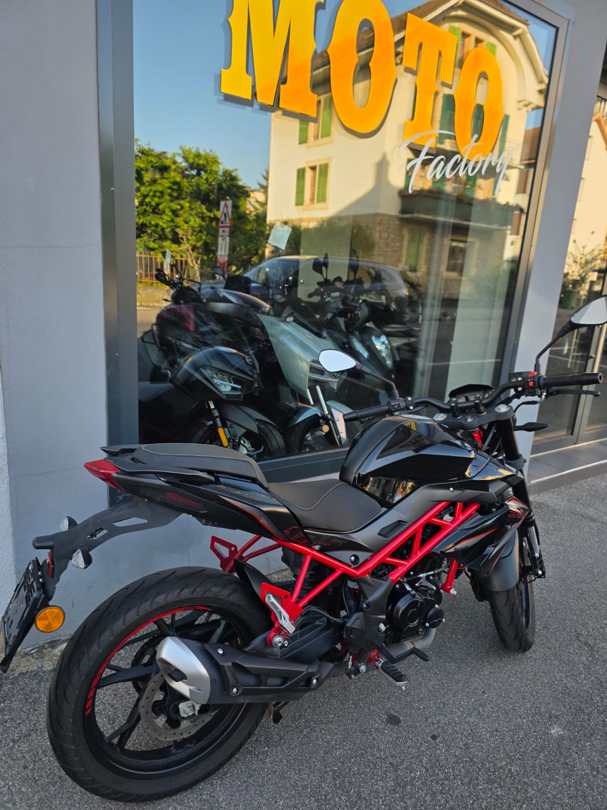 BENELLI BN 125-image-2