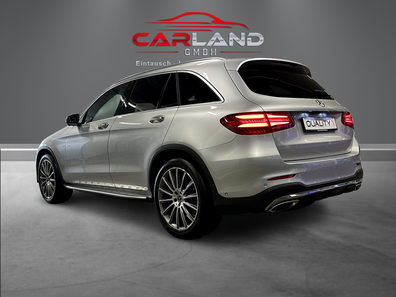 MERCEDES-BENZ GLC 250 AMG Line 4Matic 9G-Tronic-showroom-element-2