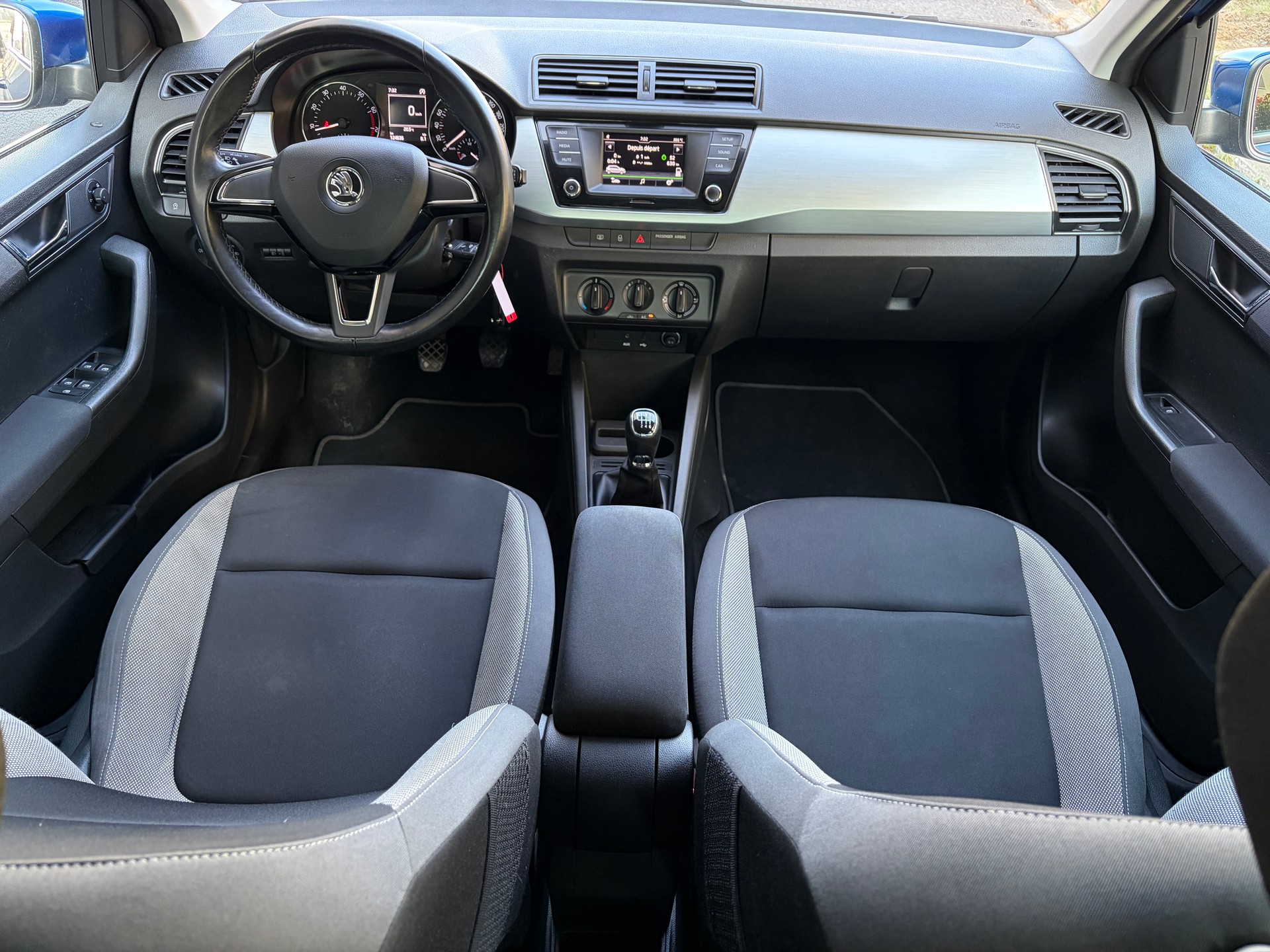SKODA Fabia 1.2 TSI Ambition-image-6