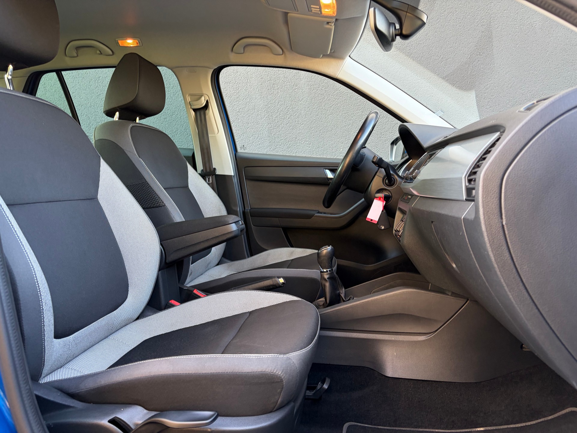 SKODA Fabia 1.2 TSI Ambition-image-10
