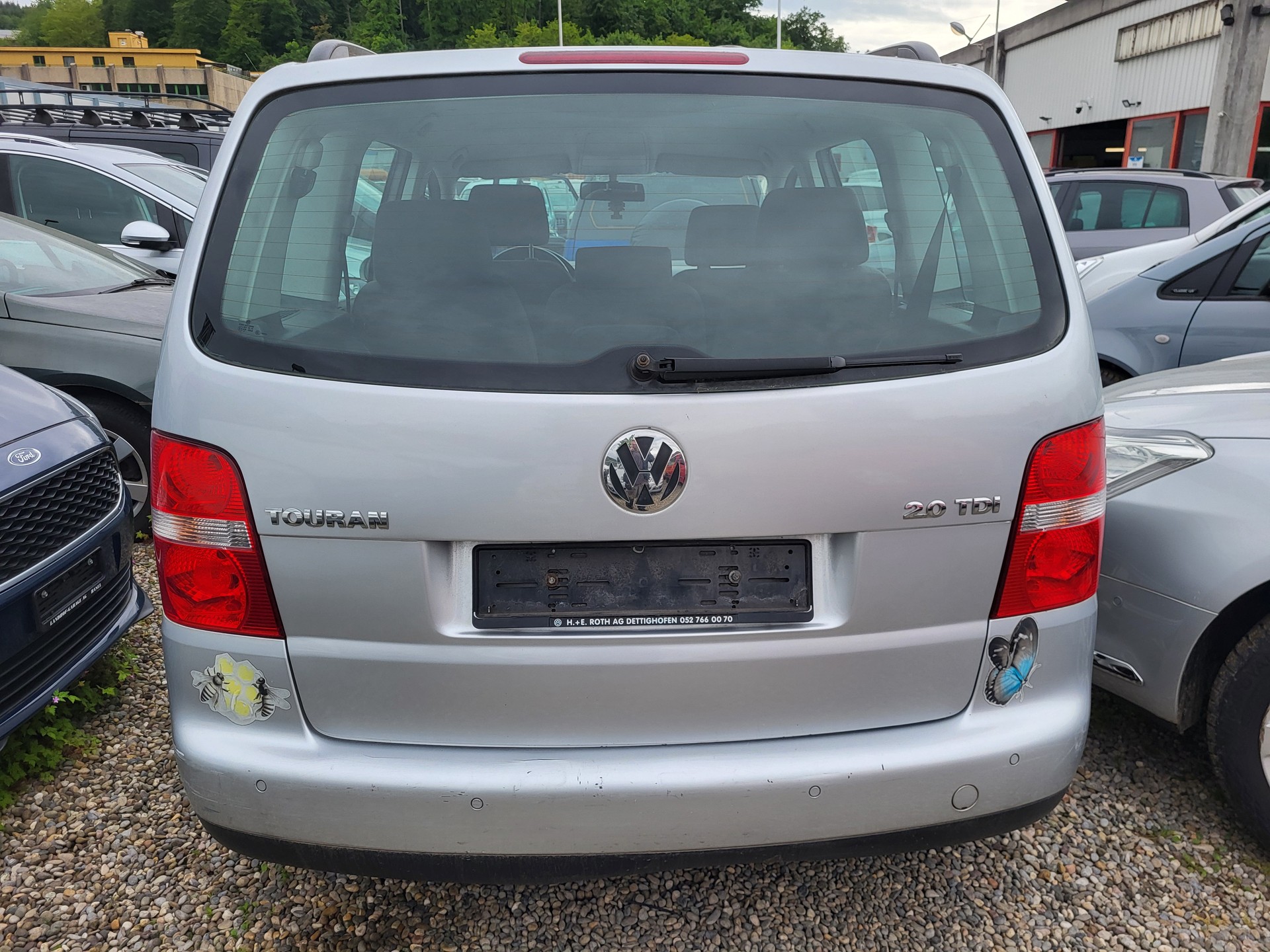 VW Touran 2.0 TDI Trendline-image-3